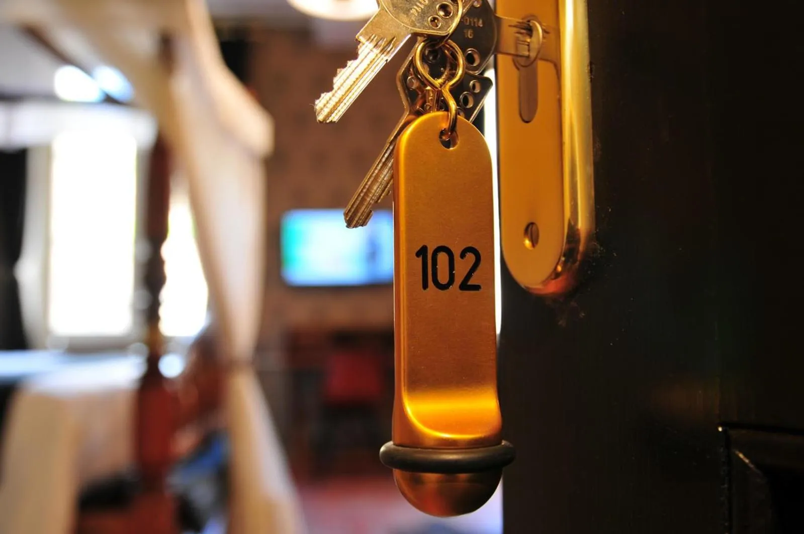 Decorative detail in Les Glycines Vézelay