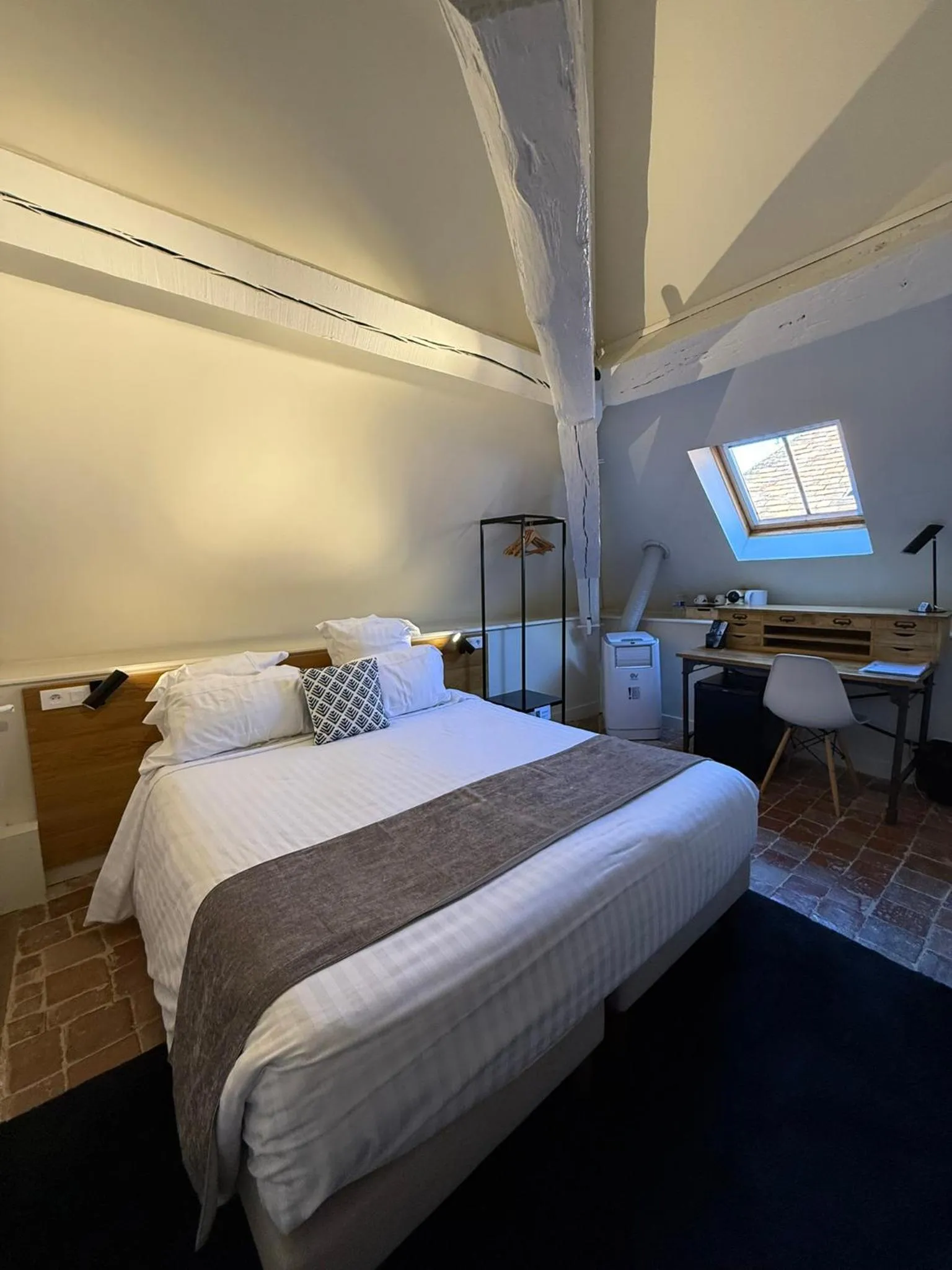 Bed in Les Glycines Vézelay