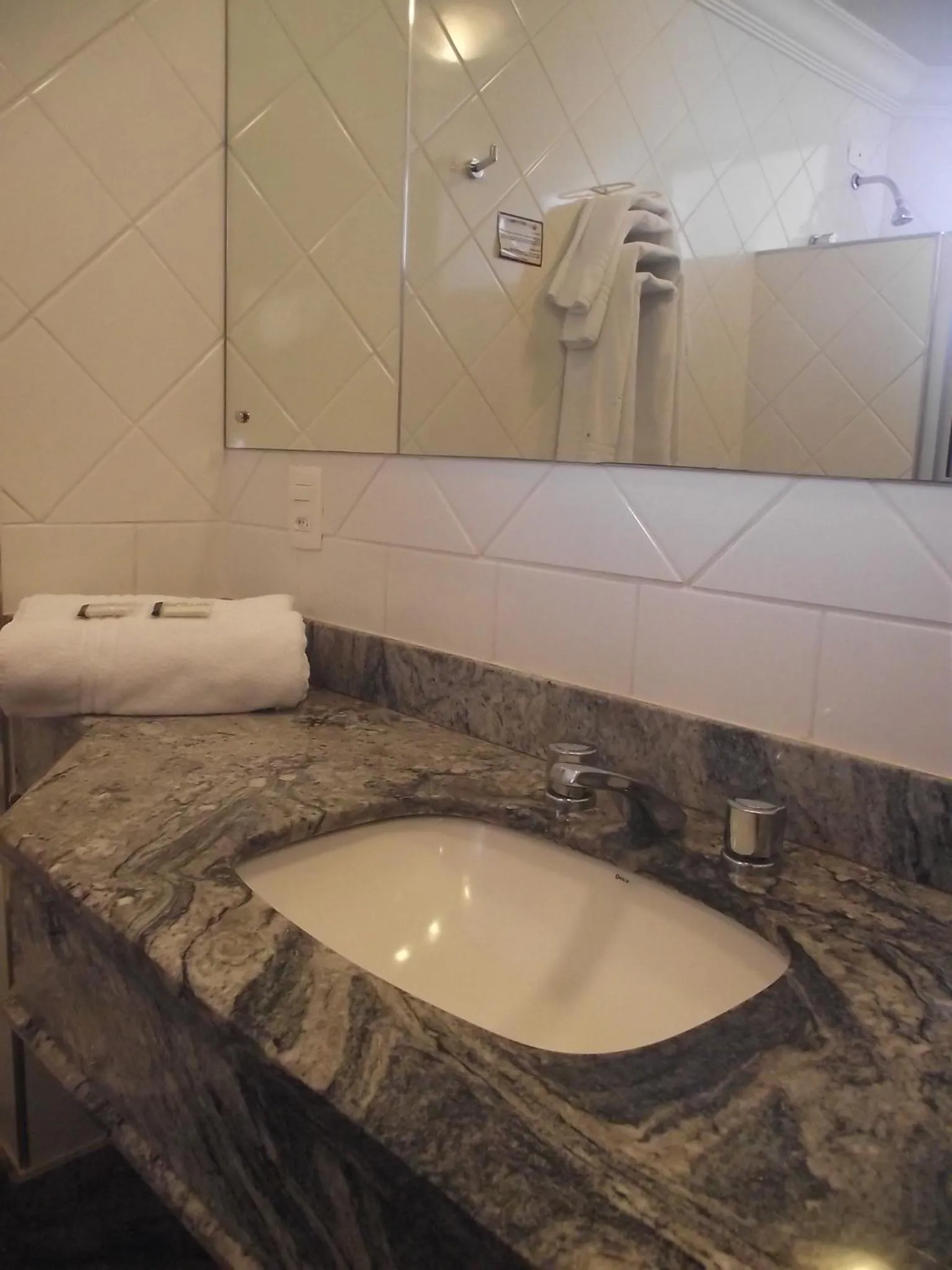 Deluxe Double or Twin Room in Augustus Plaza Hotel
