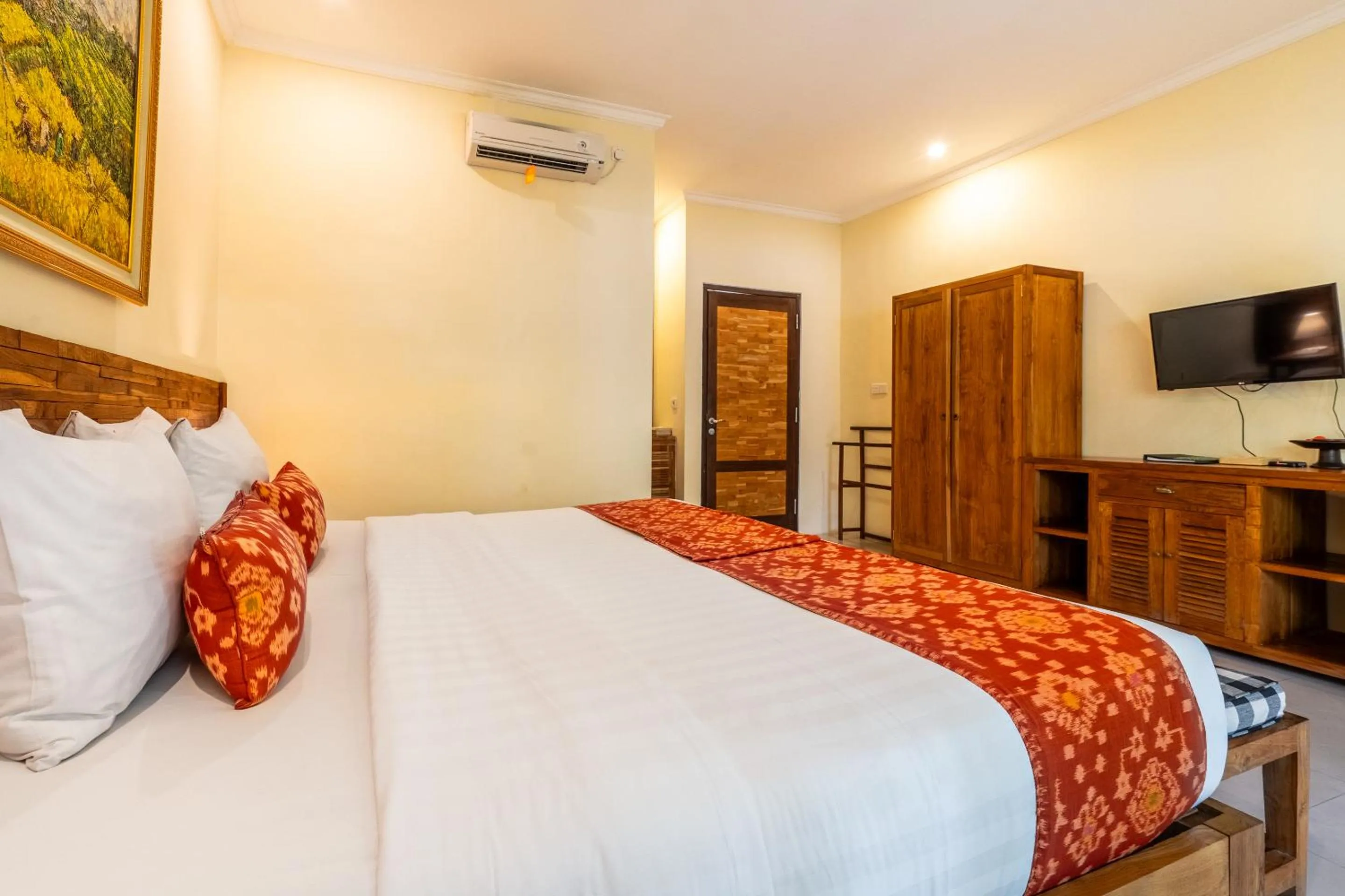 Bed in Meruhdani Boutique Hotel Ubud