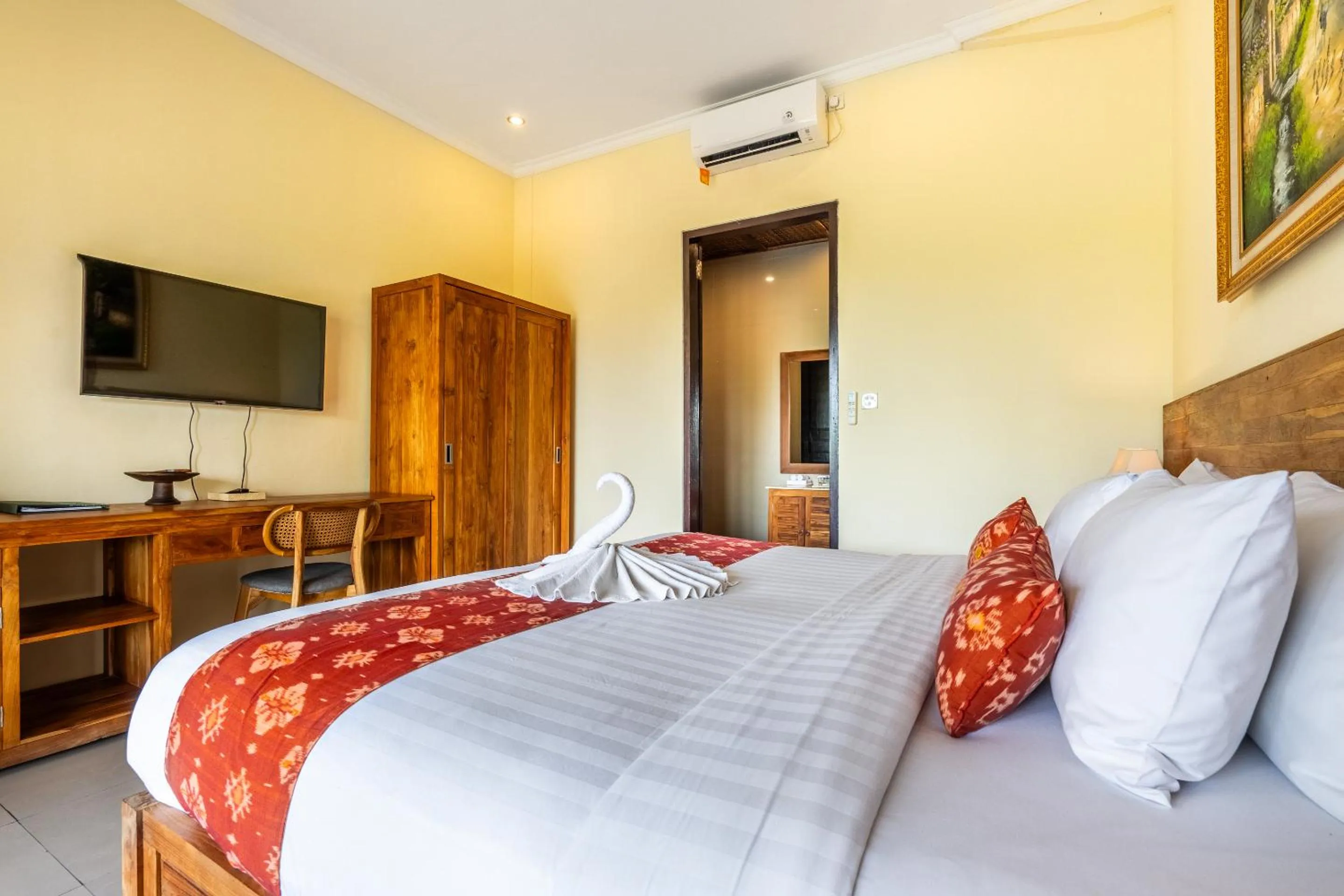 Bed in Meruhdani Boutique Hotel Ubud