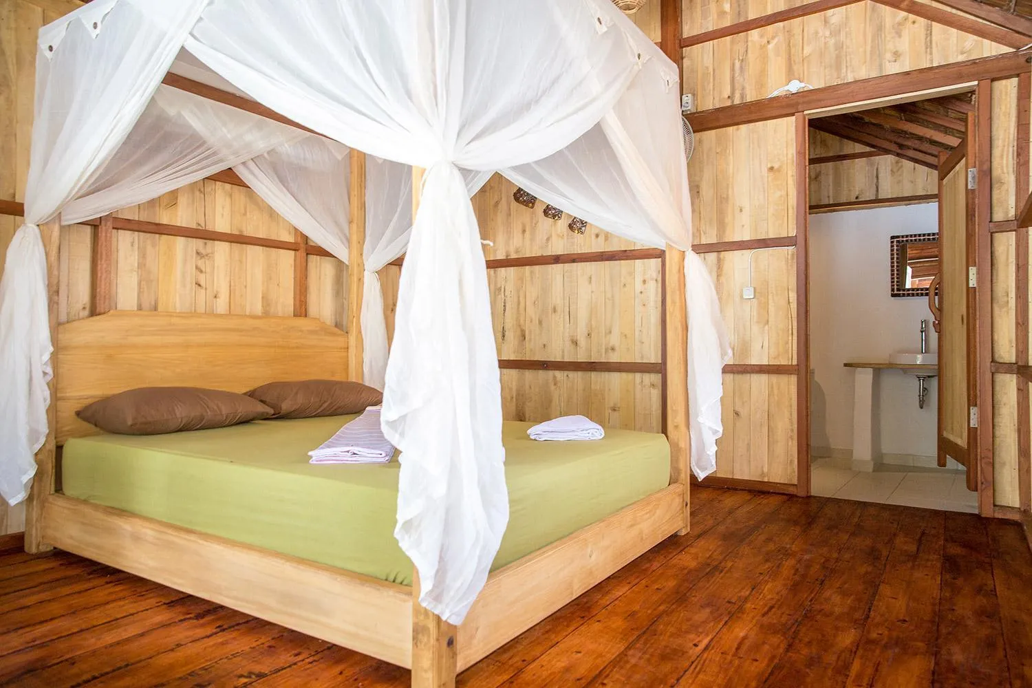 Bedroom, Bed in BaraCoco Bungalows