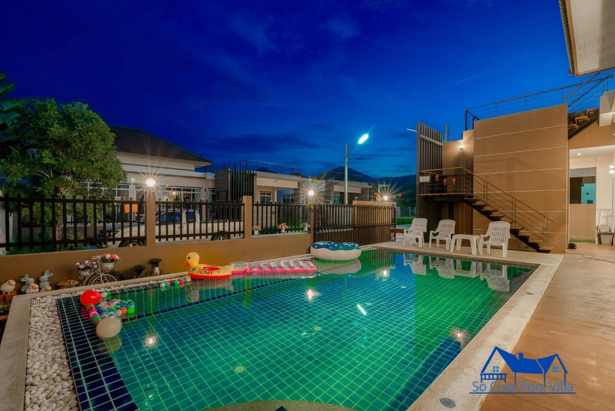 Swimming pool in So Cool Pool Villa