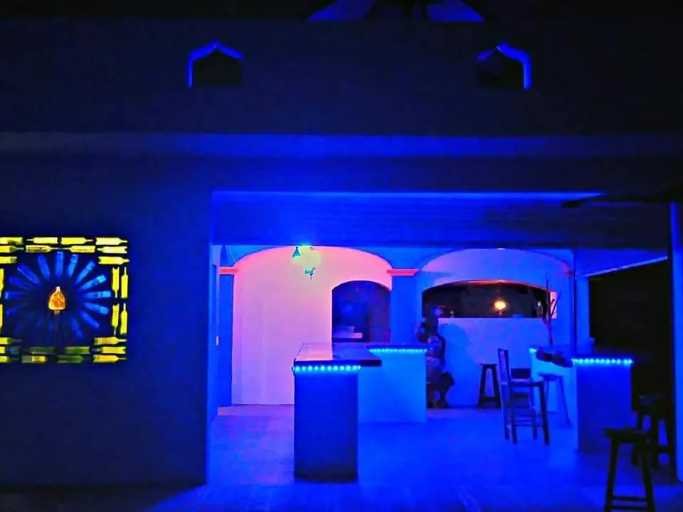 Restaurant/places to eat in Villa Star of the Sea