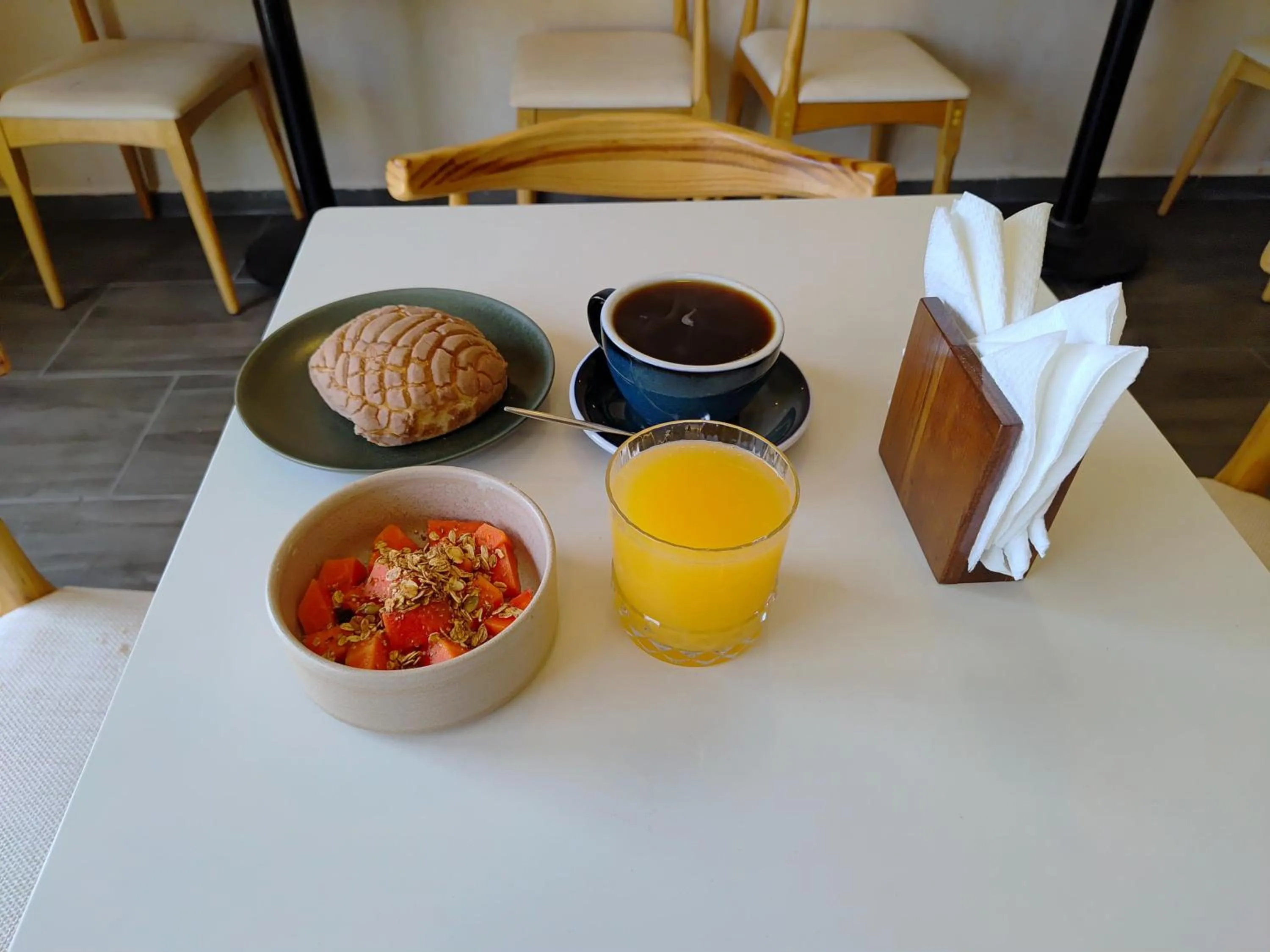 Breakfast in Hotel Villamar