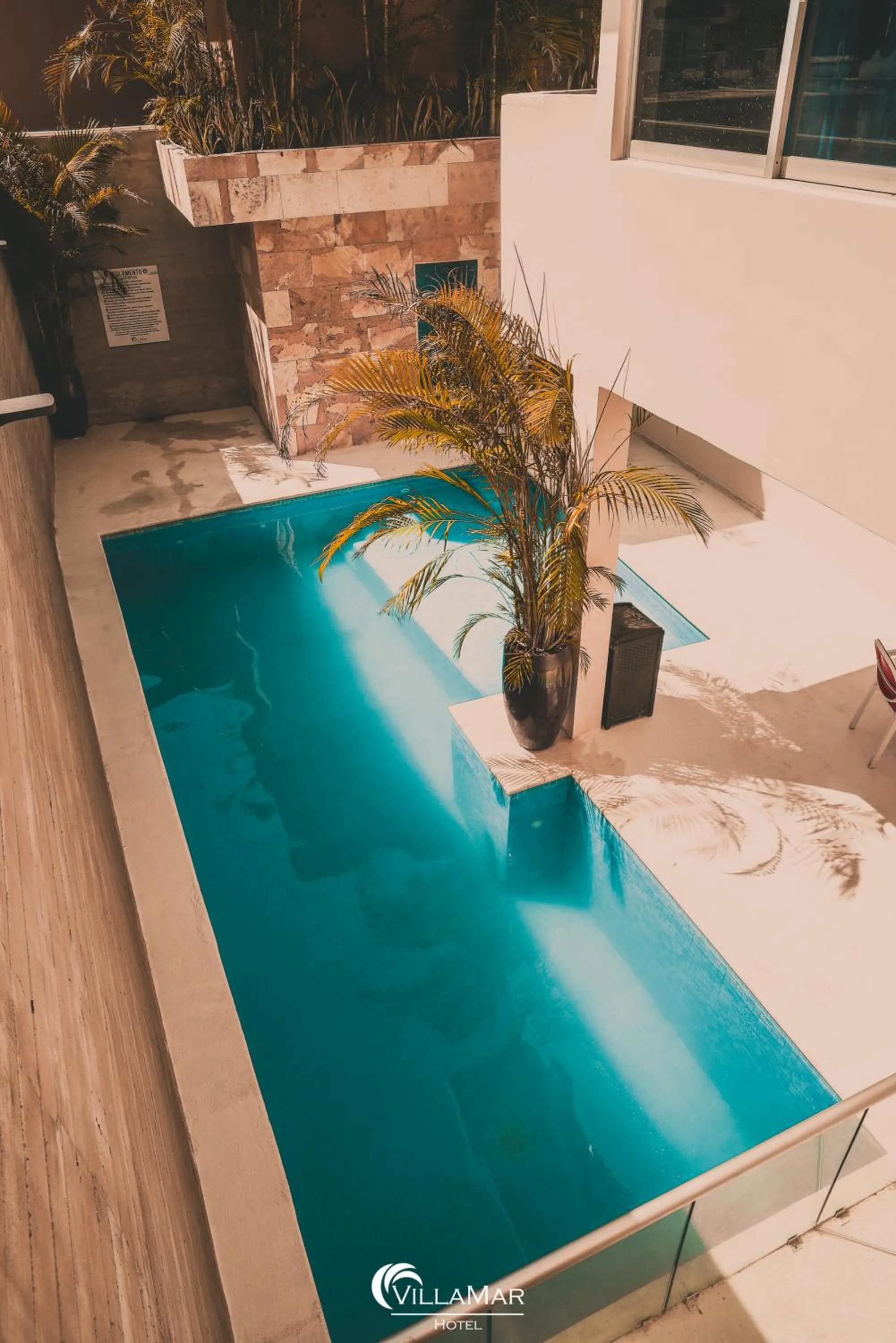 Swimming pool in Hotel Villamar