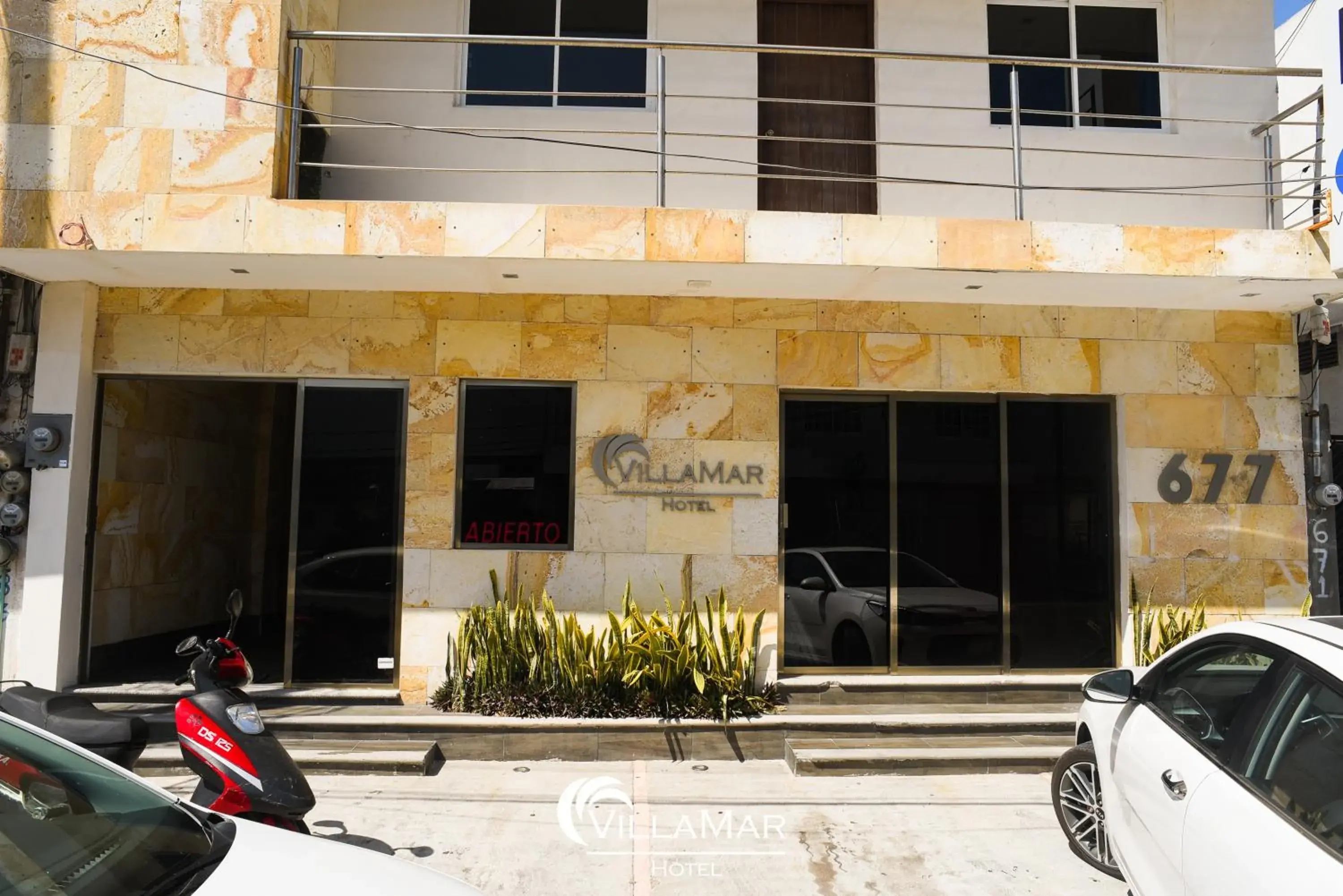 Facade/entrance in Hotel Villamar Facade/entrance in Hotel Villamar