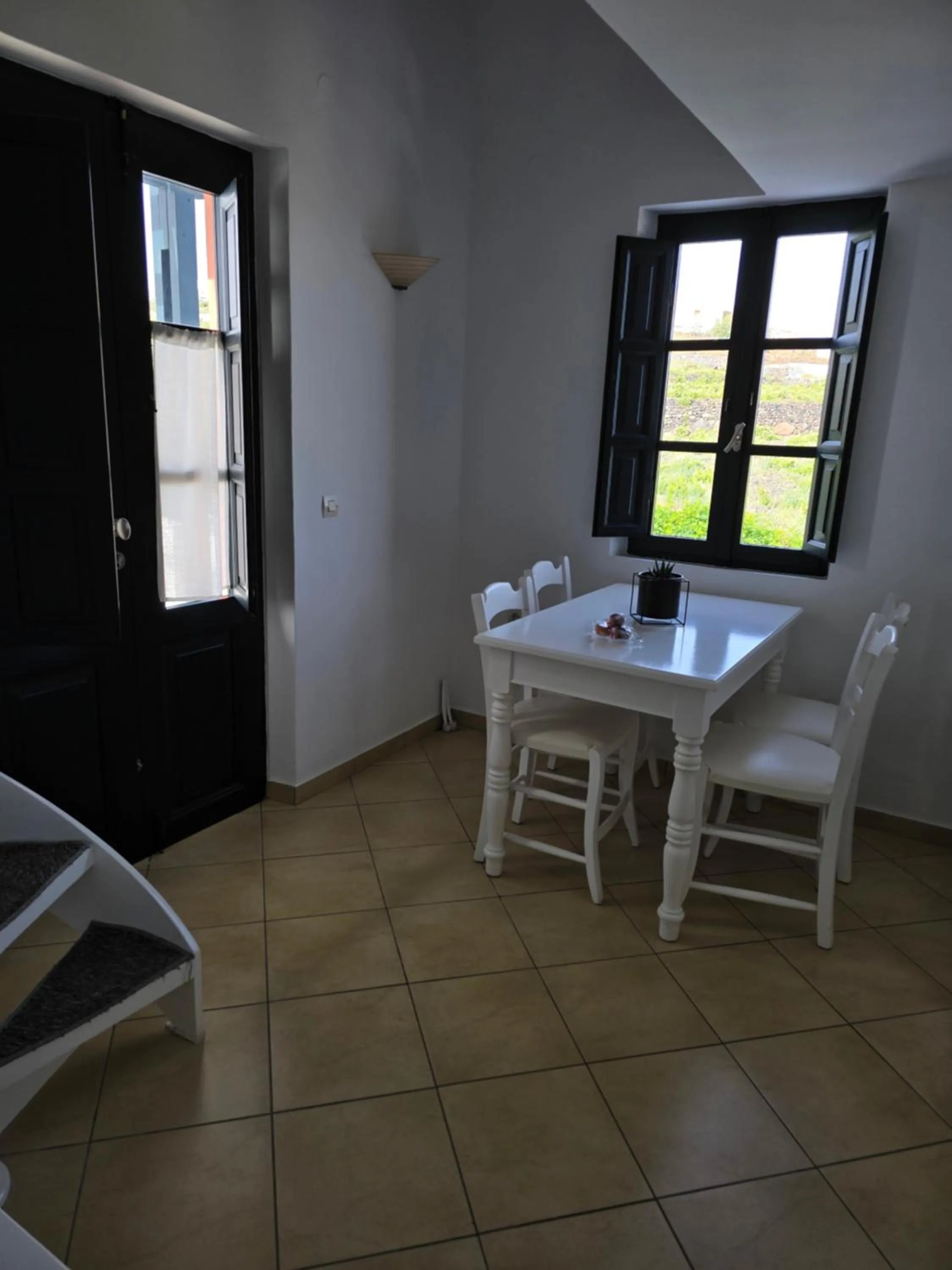 Dining area in Anthonas Apartments