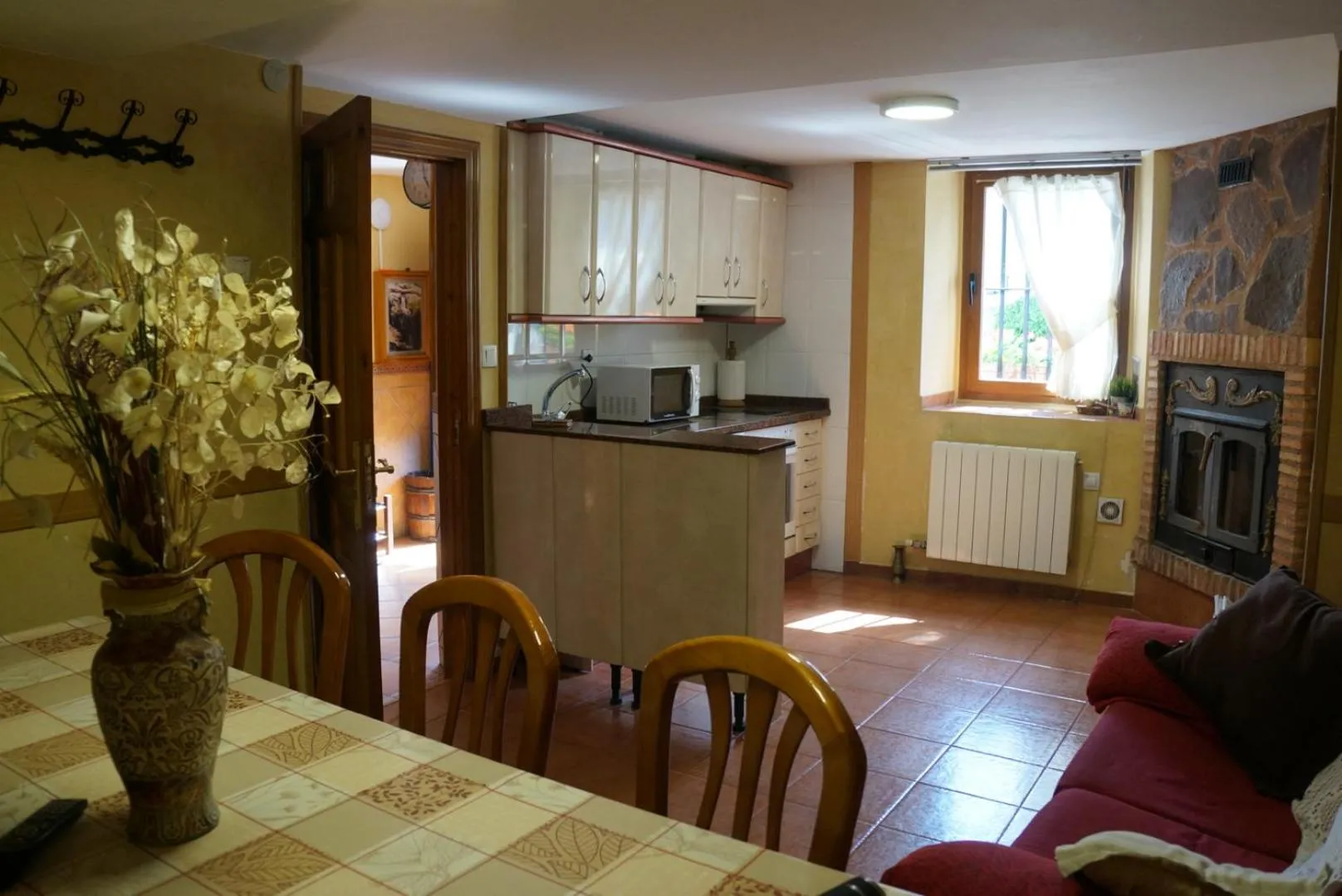 Communal lounge/ TV room in La Alpargateria