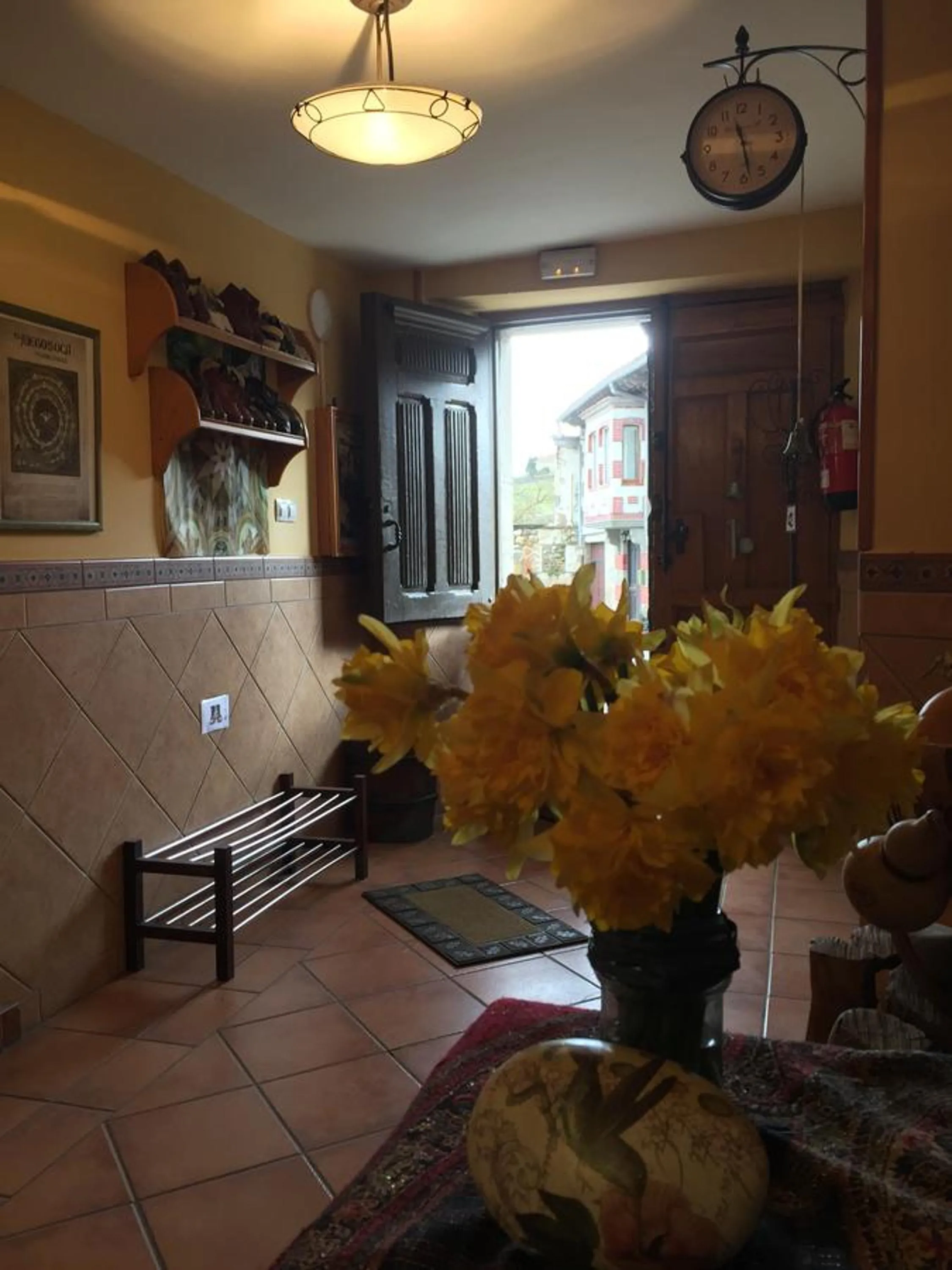 Decorative detail in La Alpargateria