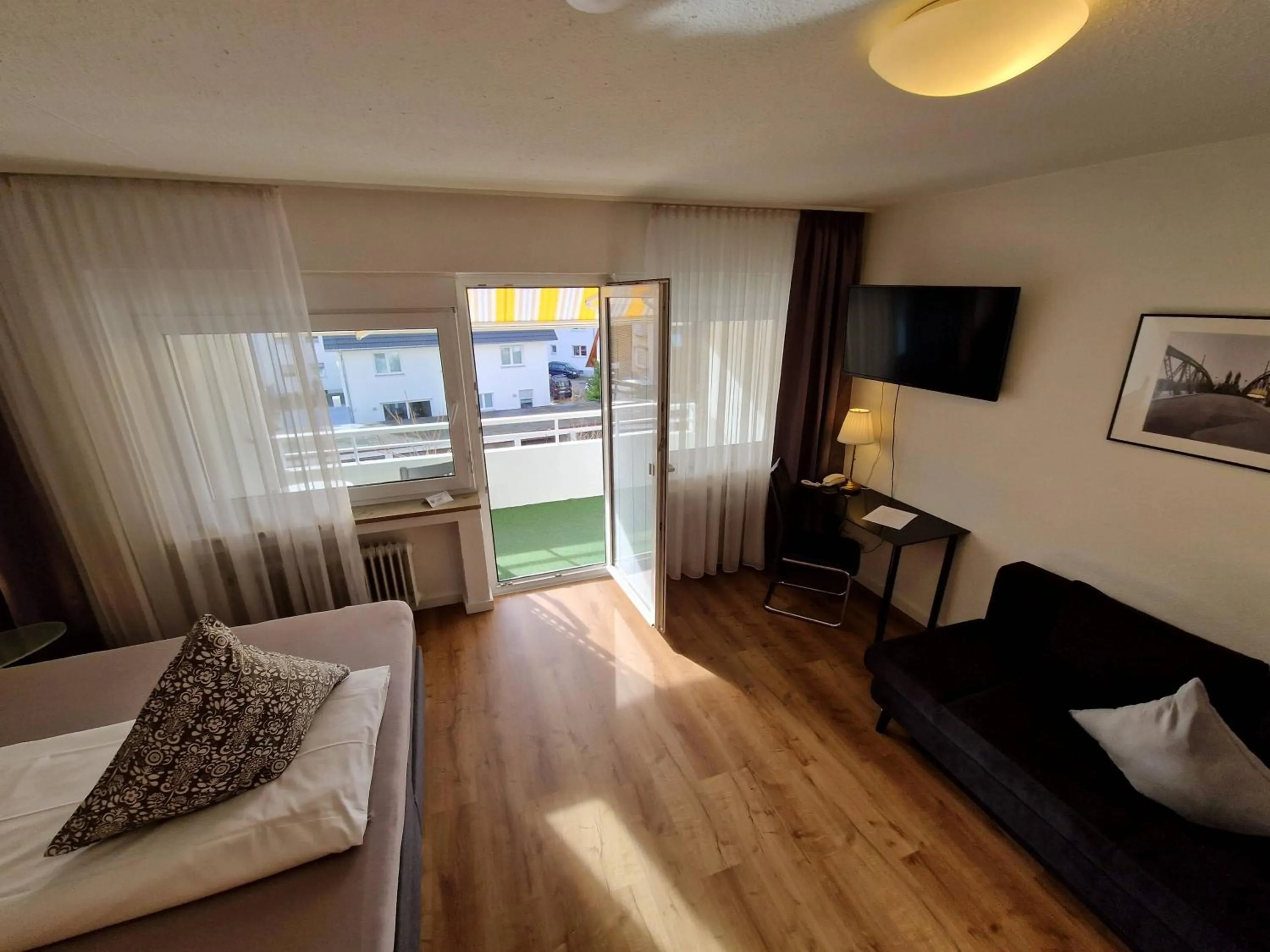 Photo of the whole room, Bed in Apart Hotel Freiburg