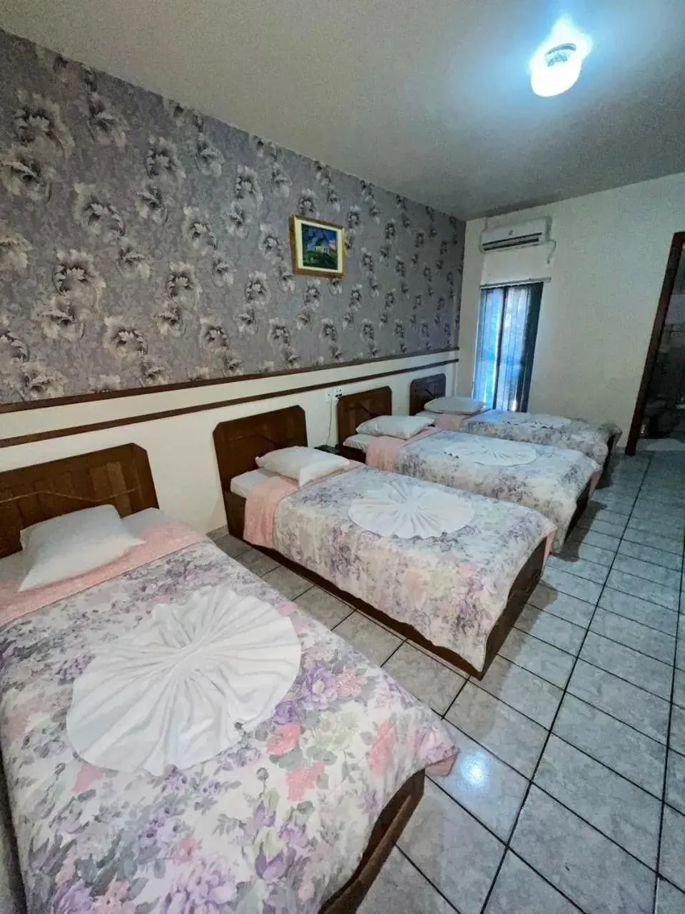 Quadruple Room in Tulipa Hotel Quadruple Room in Tulipa Hotel