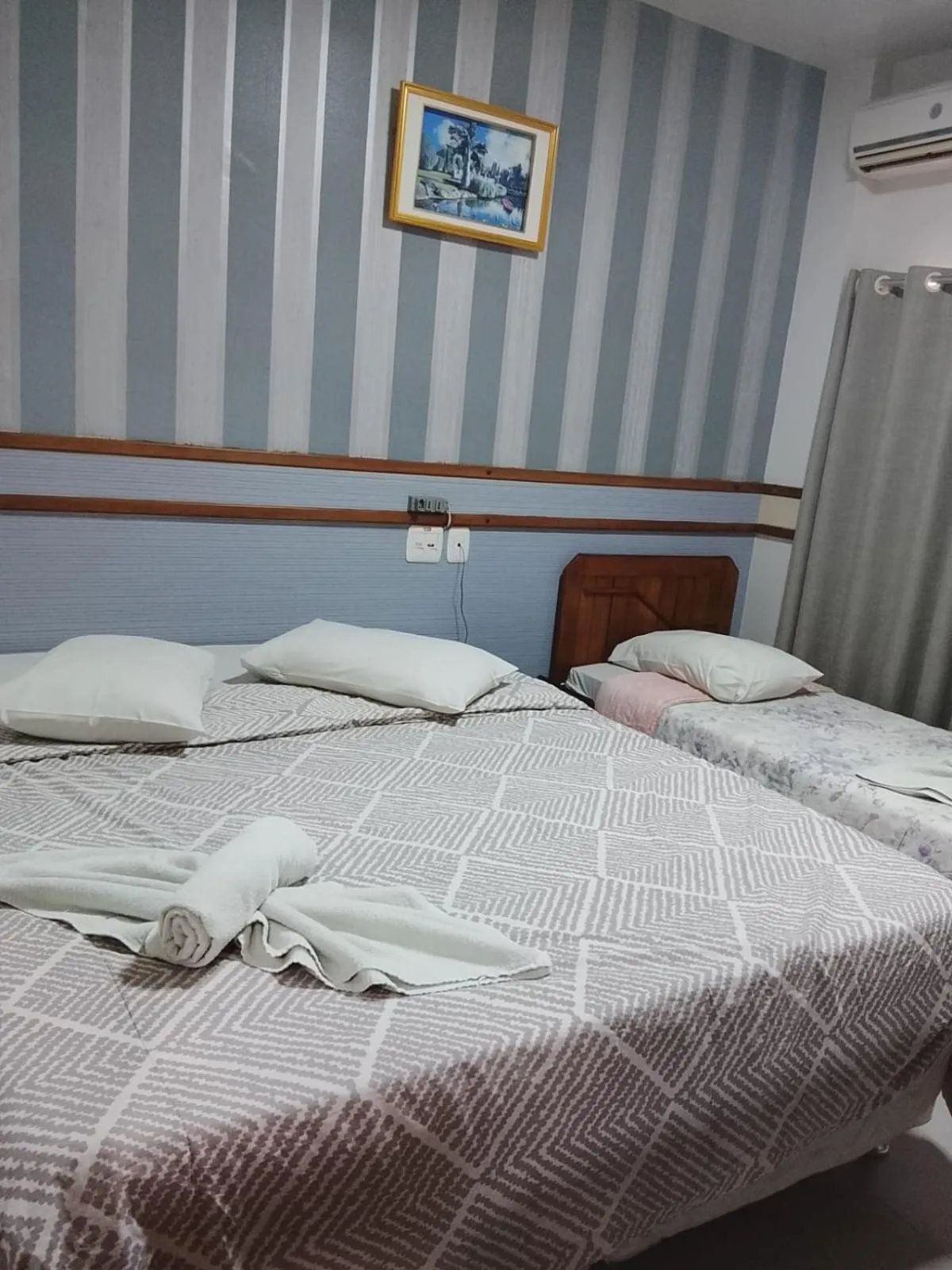 Decorative detail, Bed in Tulipa Hotel