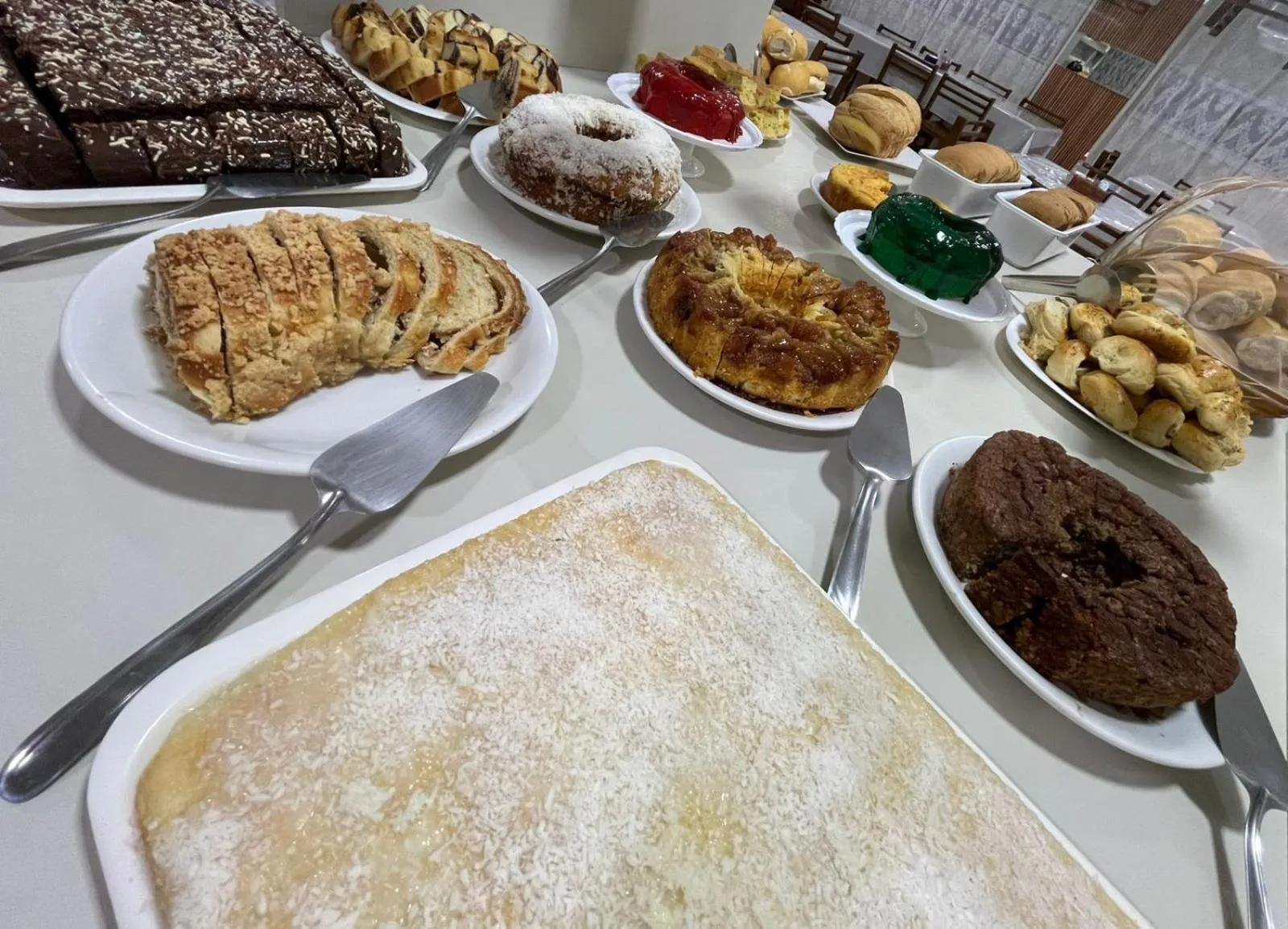 Food in Tulipa Hotel