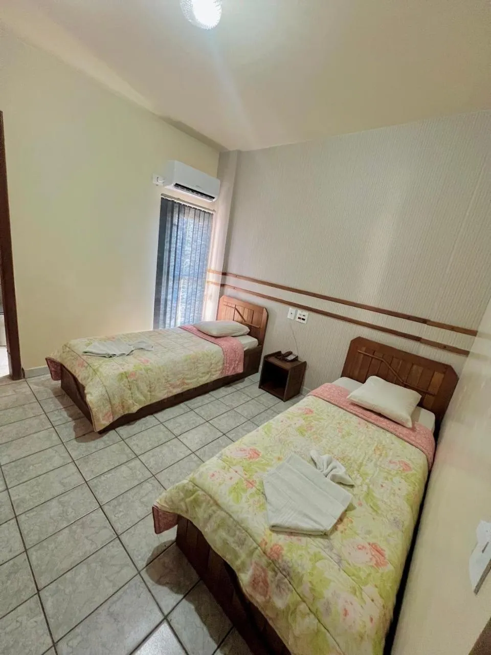 Bedroom, Bed in Tulipa Hotel