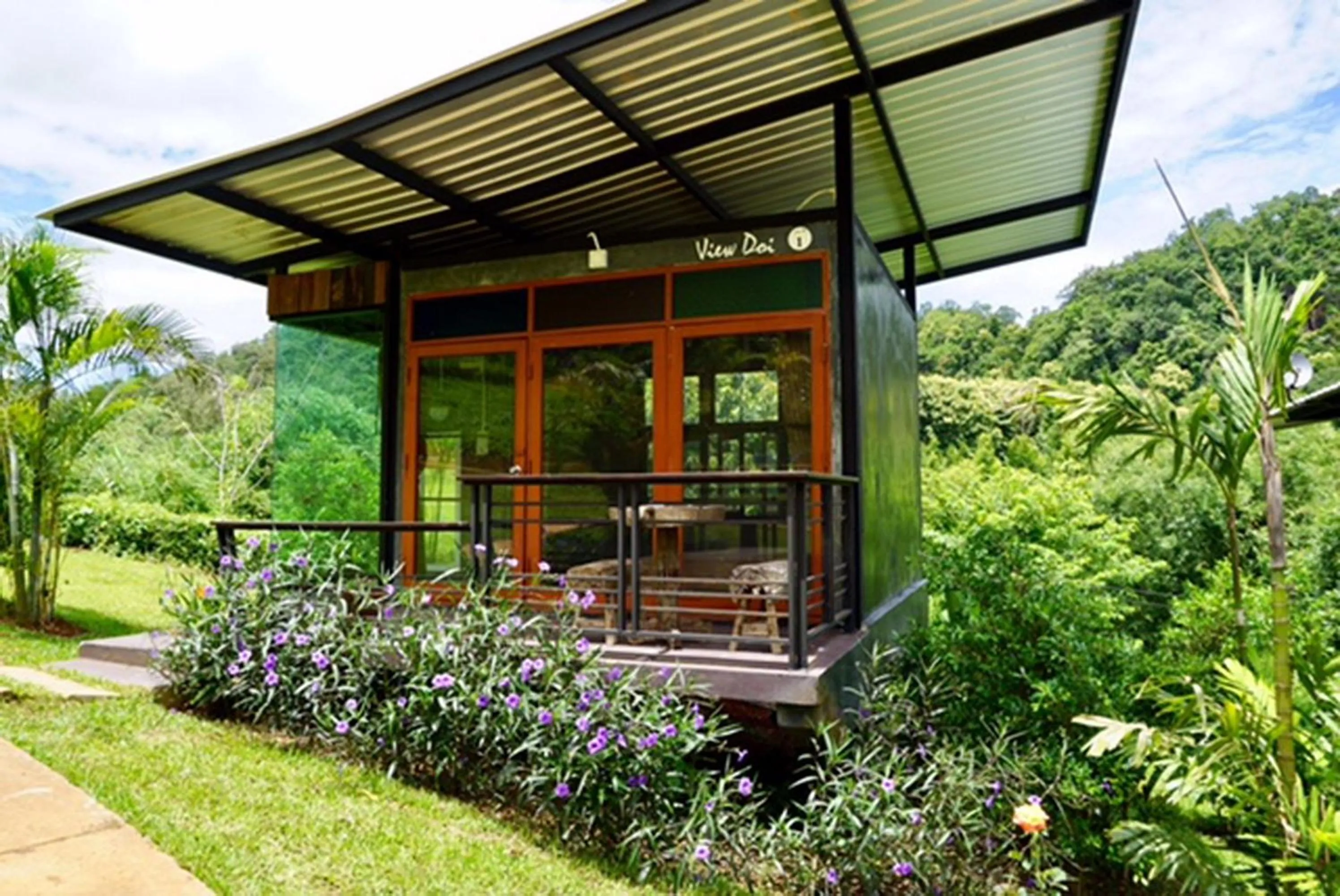 Facade/entrance in Phu Pha View Doi