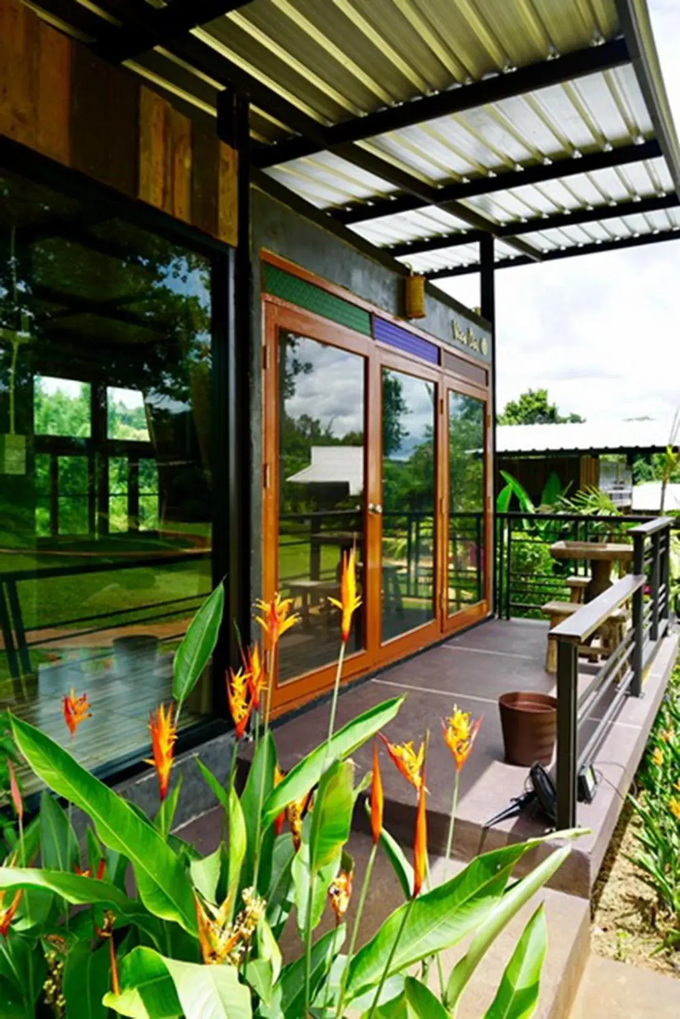 Facade/entrance in Phu Pha View Doi Facade/entrance in Phu Pha View Doi