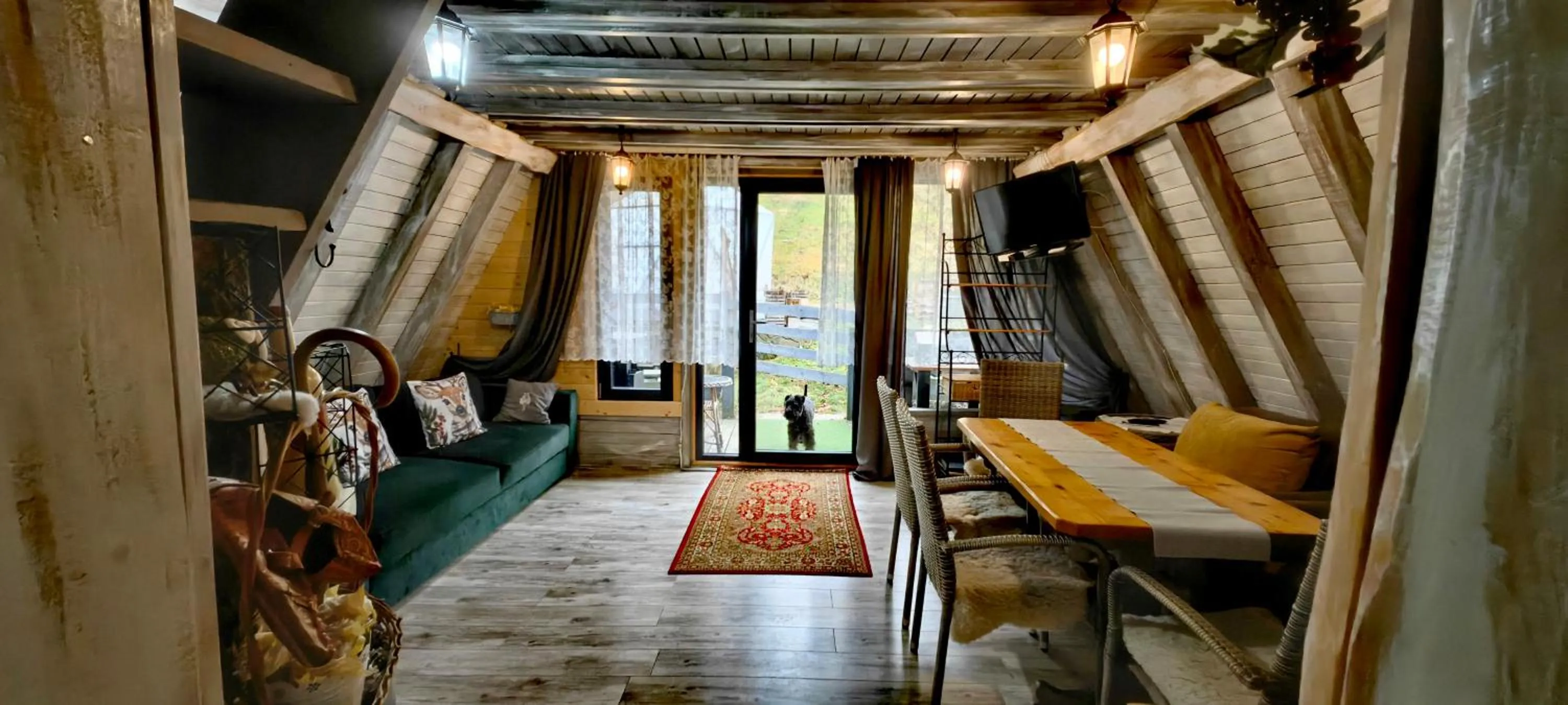 Living room, Bed in Osada pod Beskidem- chatki całoroczne