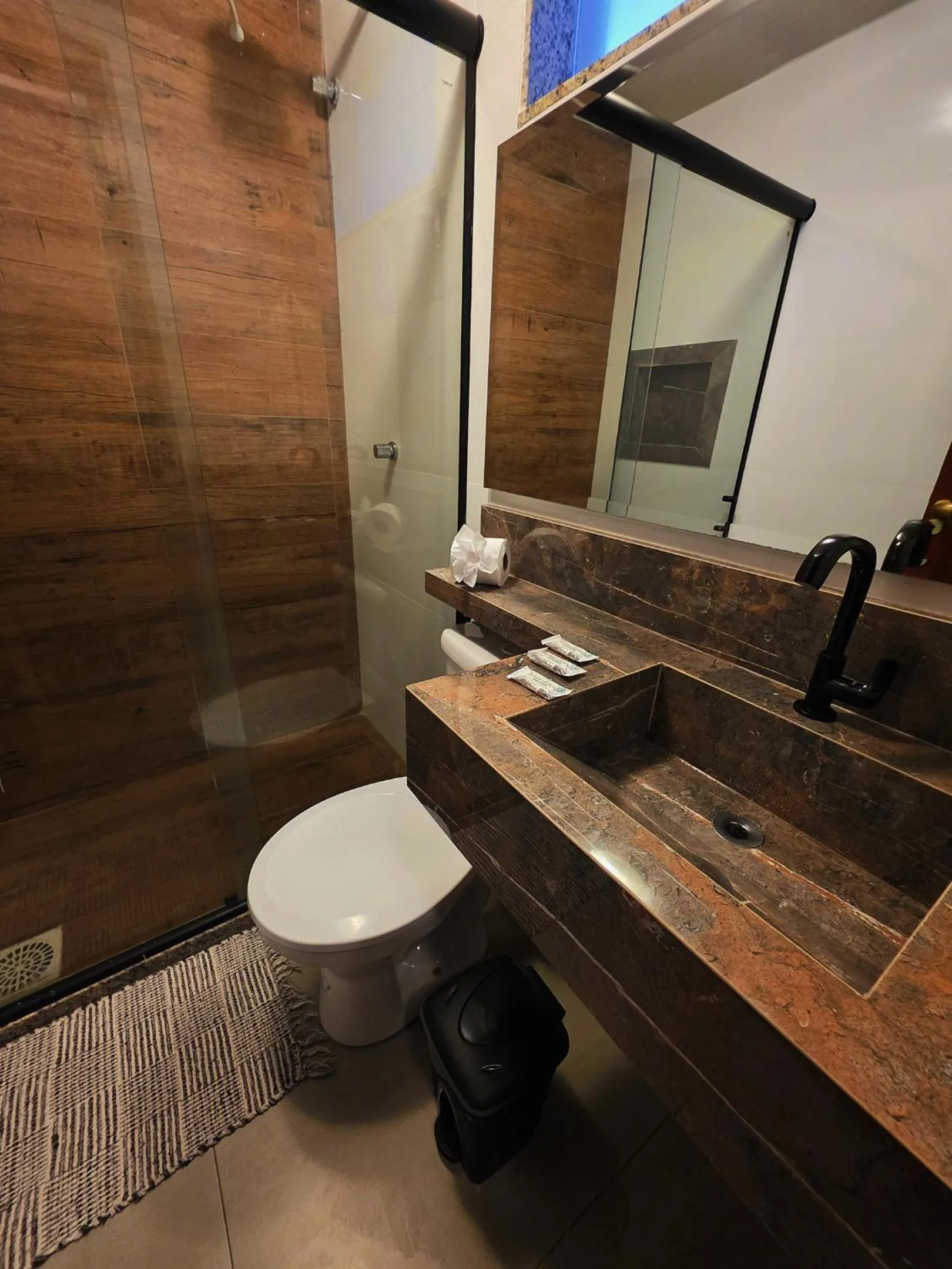 Bathroom in Caiçara Flats