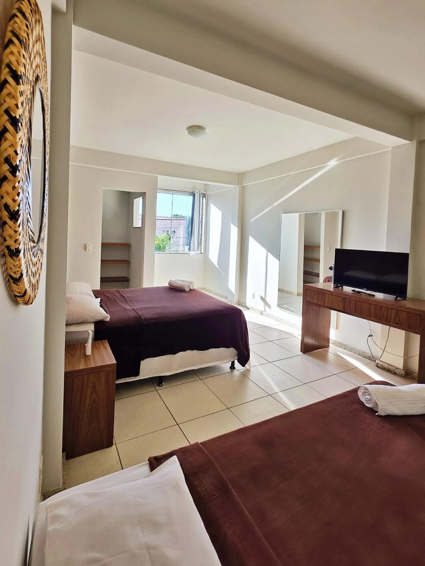 Day, Bed in Caiçara Flats