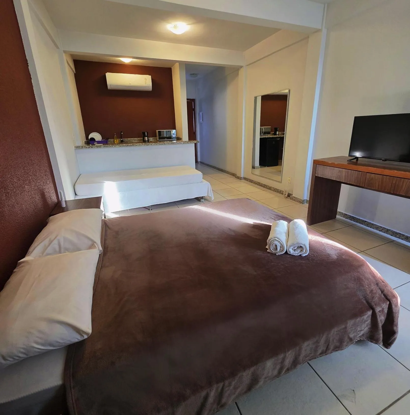 TV and multimedia, Bed in Caiçara Flats