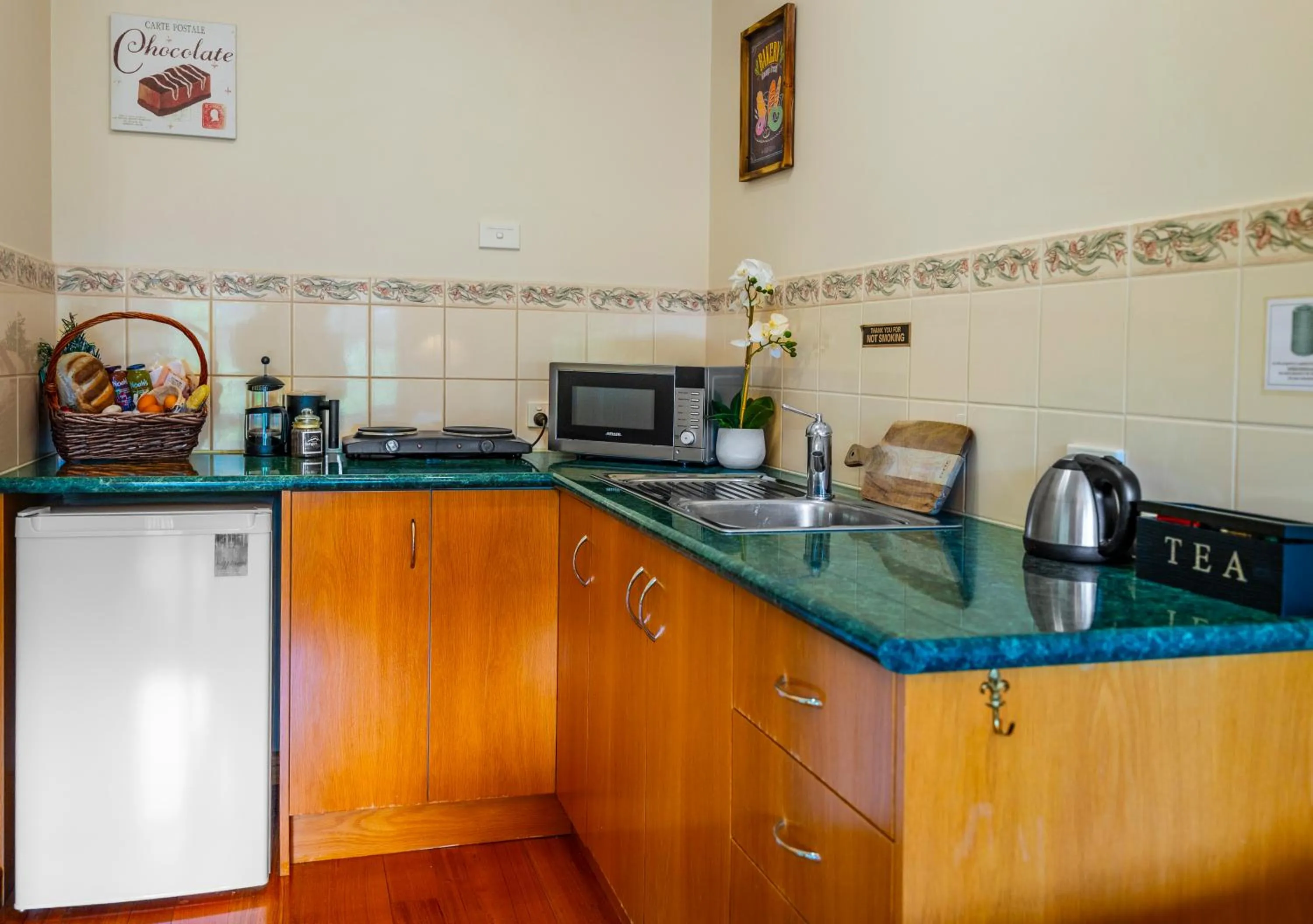 Coffee/tea facilities in Mountain Lodge