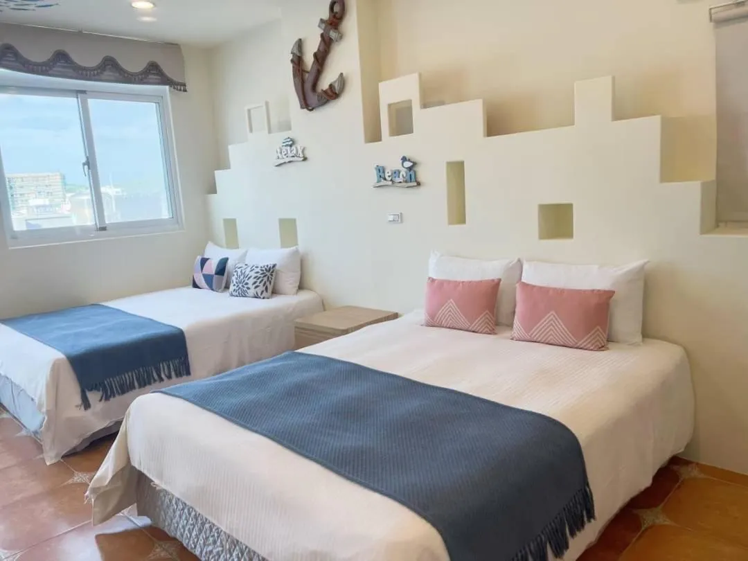 Bed in Sun Shine B&B