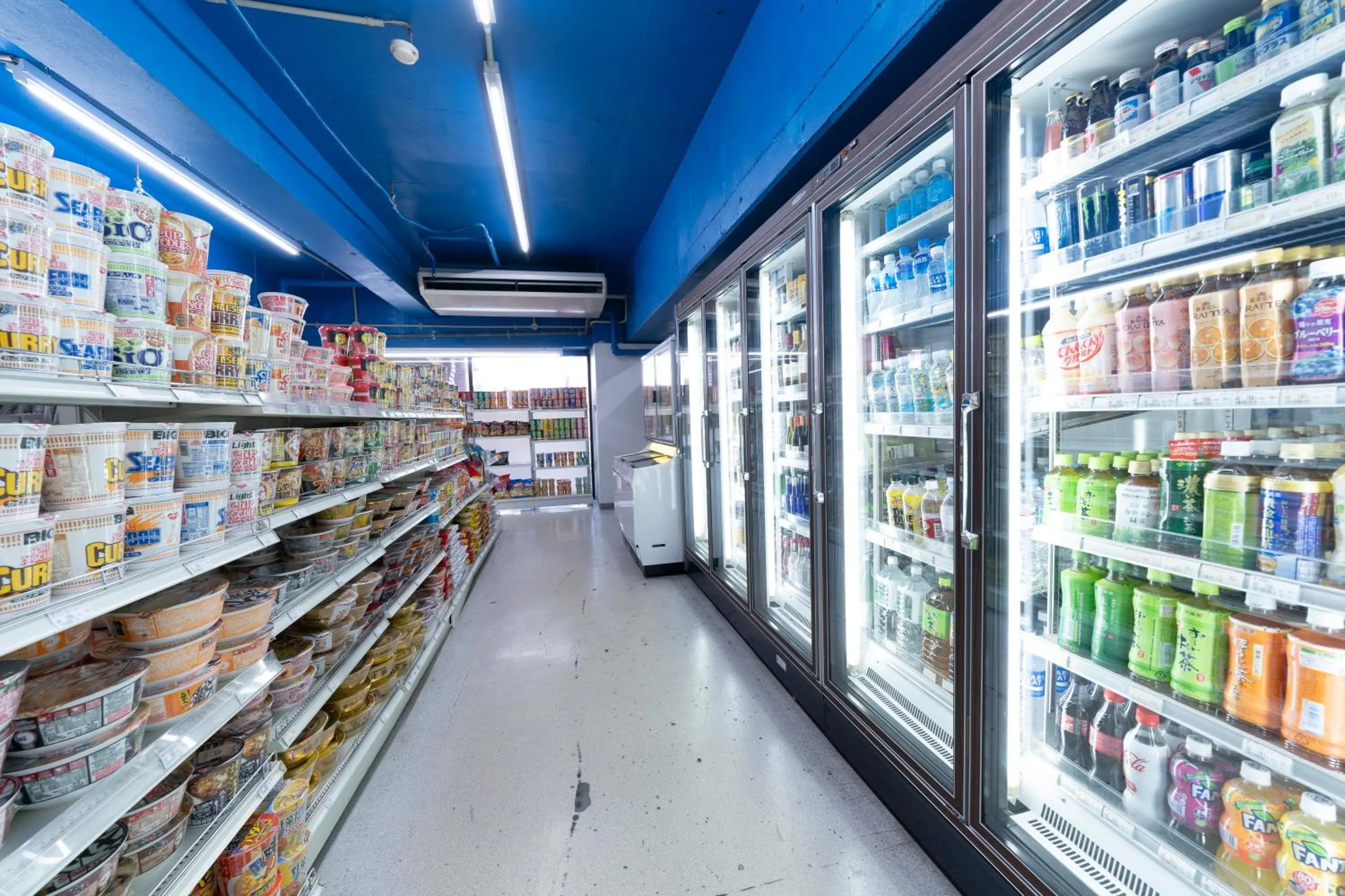 Supermarket/grocery shop in HOTEL CITY INN WAKAYAMA Wakayama-Ekimae