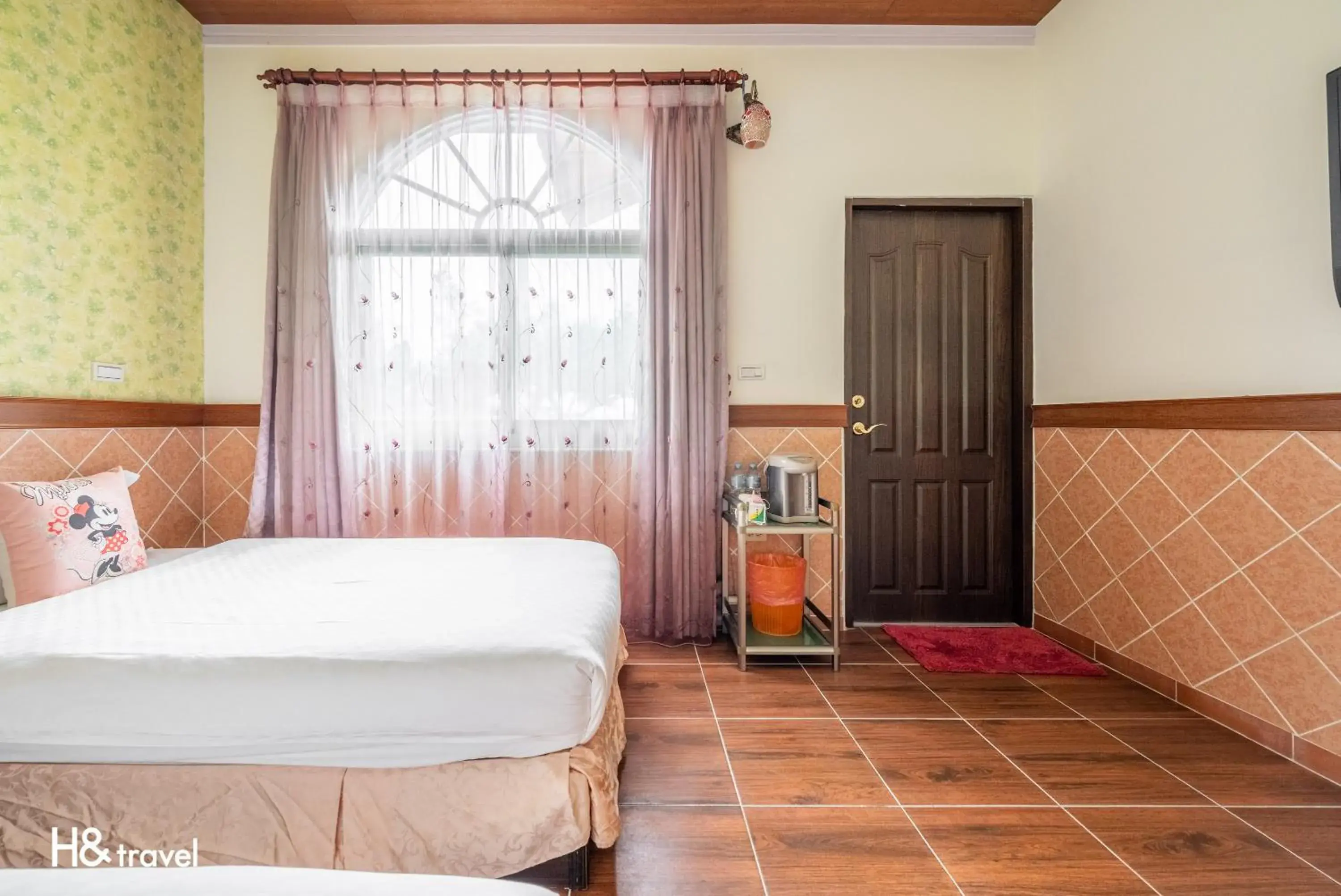 Twin Room with Mountain View in Shan Tyi Homestay Twin Room with Mountain View in Shan Tyi Homestay