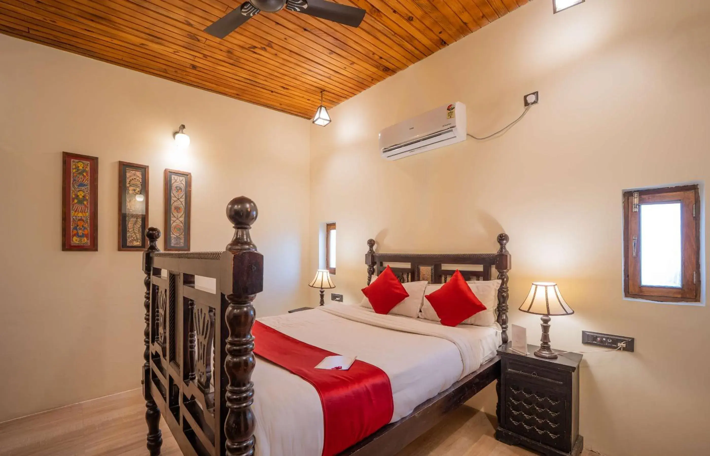 Bedroom, Bed in Hotel Shahi Palace Mandawa Bedroom, Bed in Hotel Shahi Palace Mandawa