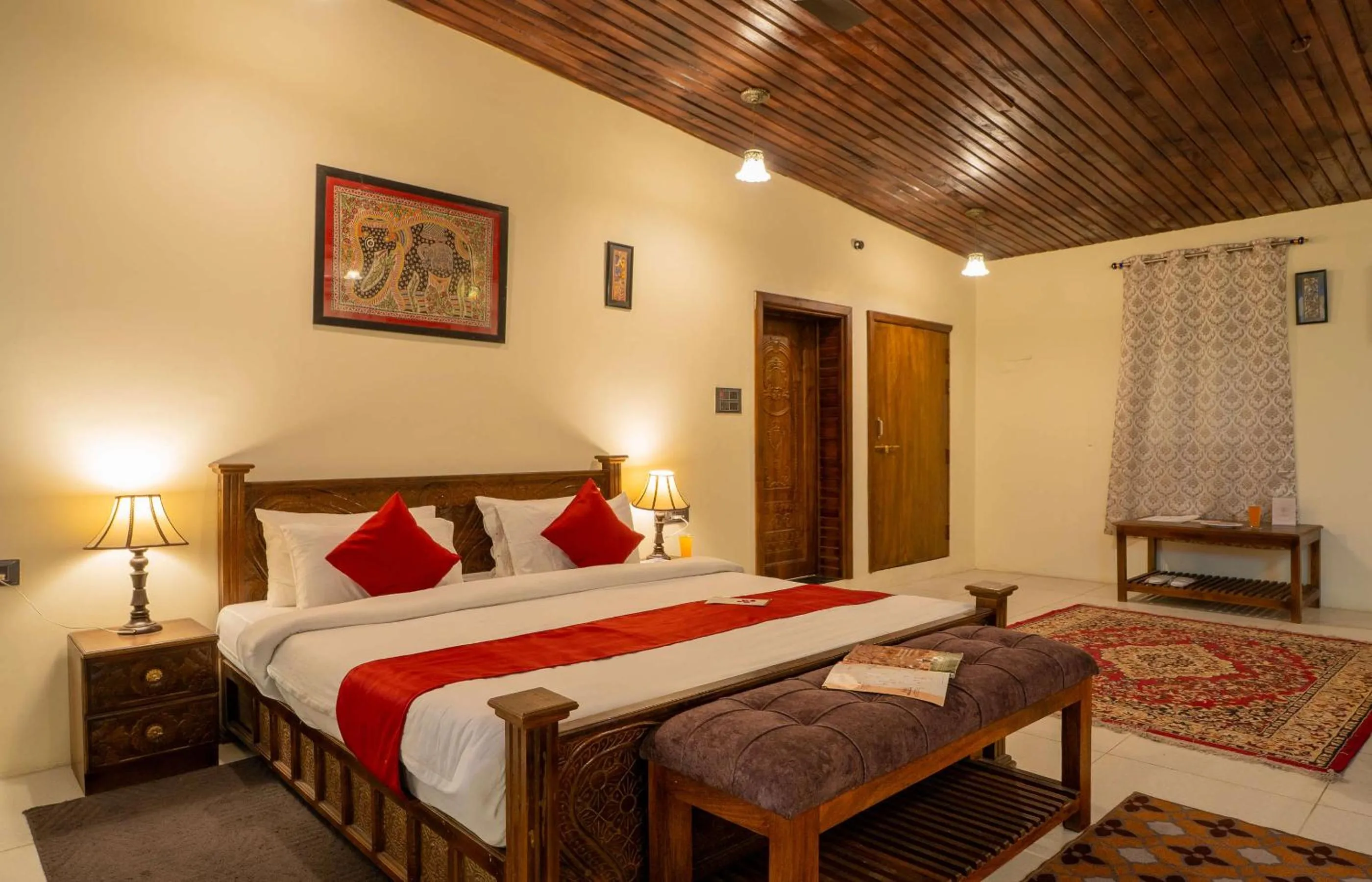 Bedroom, Bed in Hotel Shahi Palace Mandawa