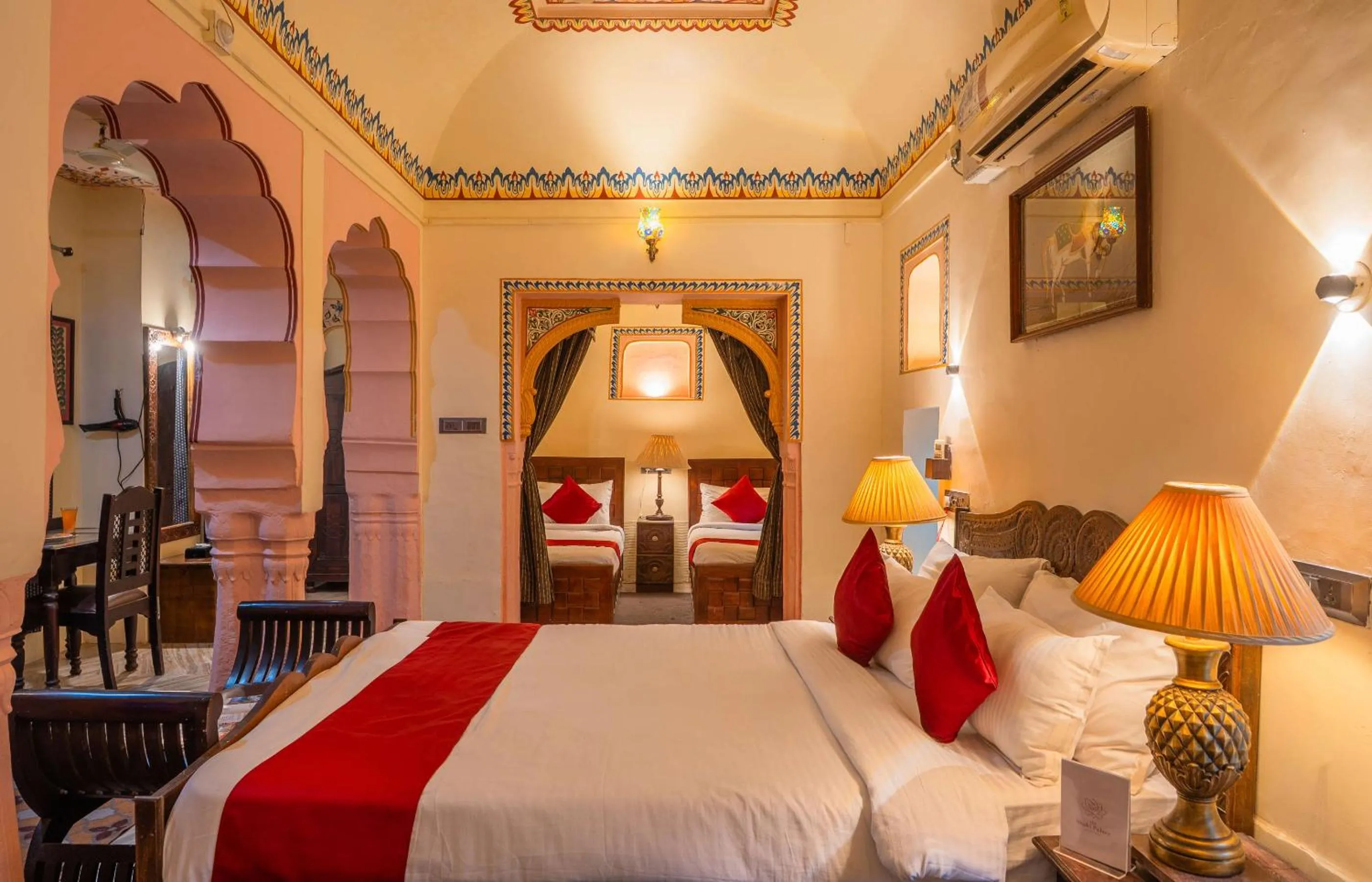 Bedroom, Bed in Hotel Shahi Palace Mandawa