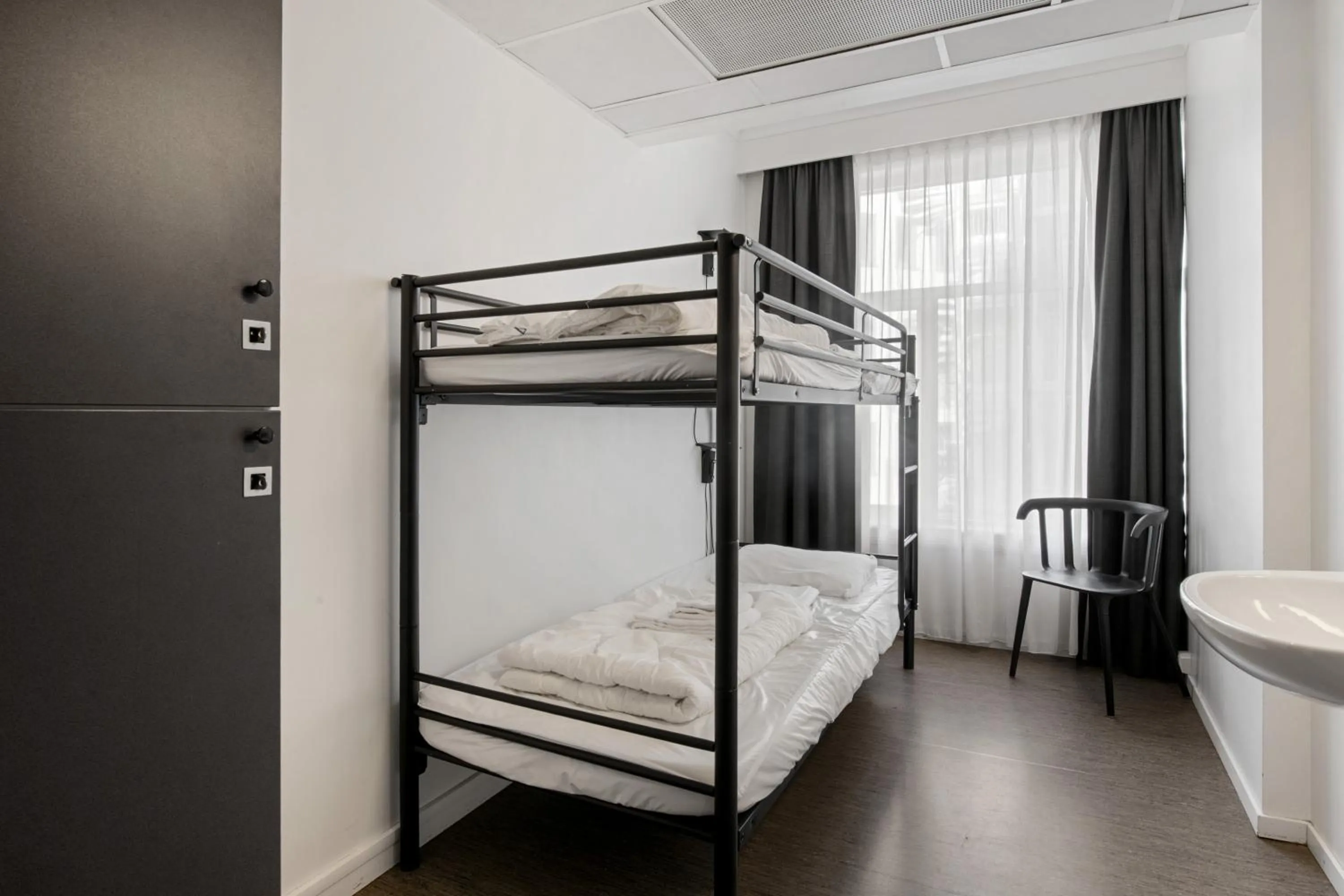 Photo of the whole room, Bed in K7 Hotel Oslo