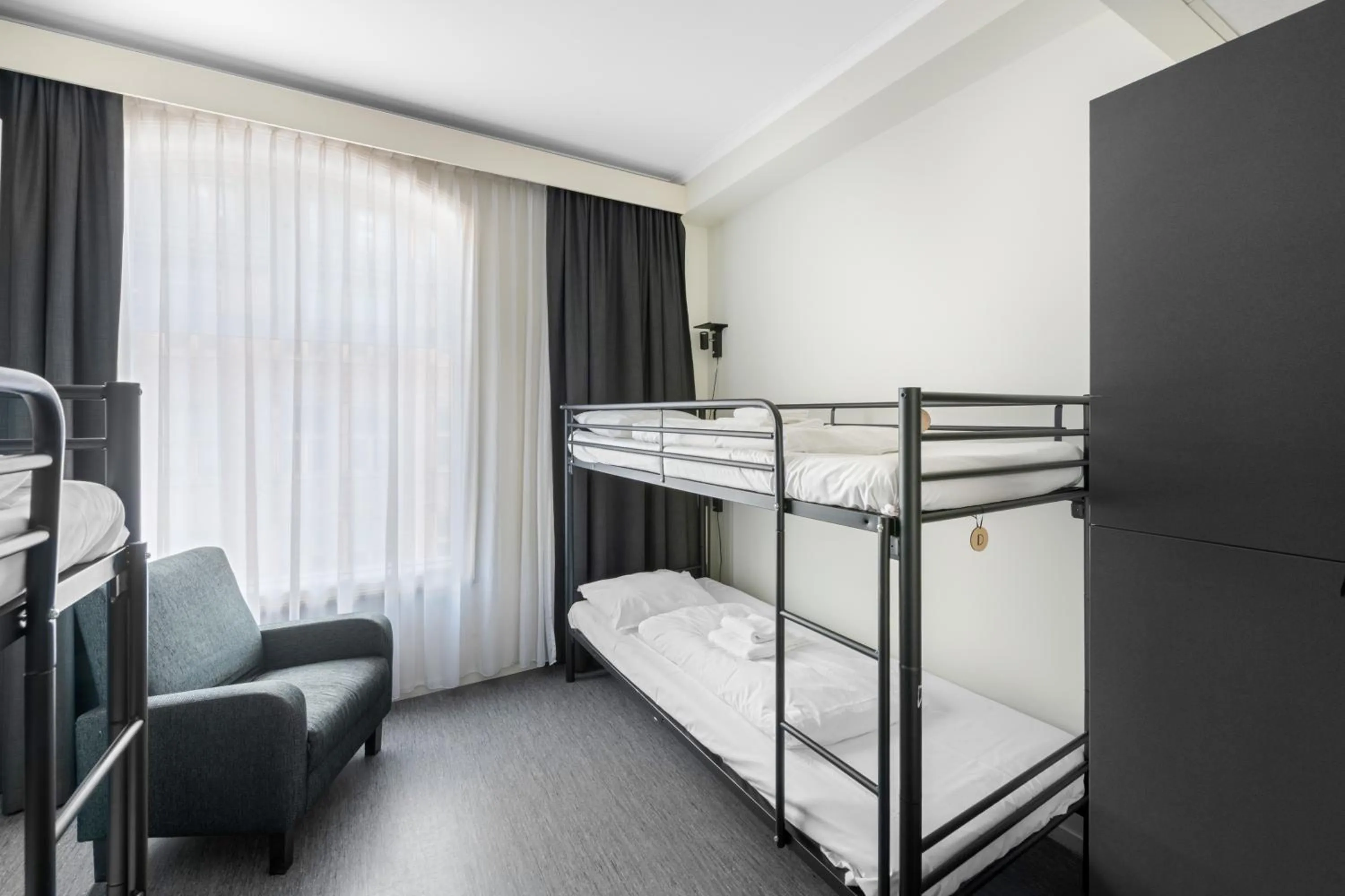 Photo of the whole room, Bed in K7 Hotel Oslo