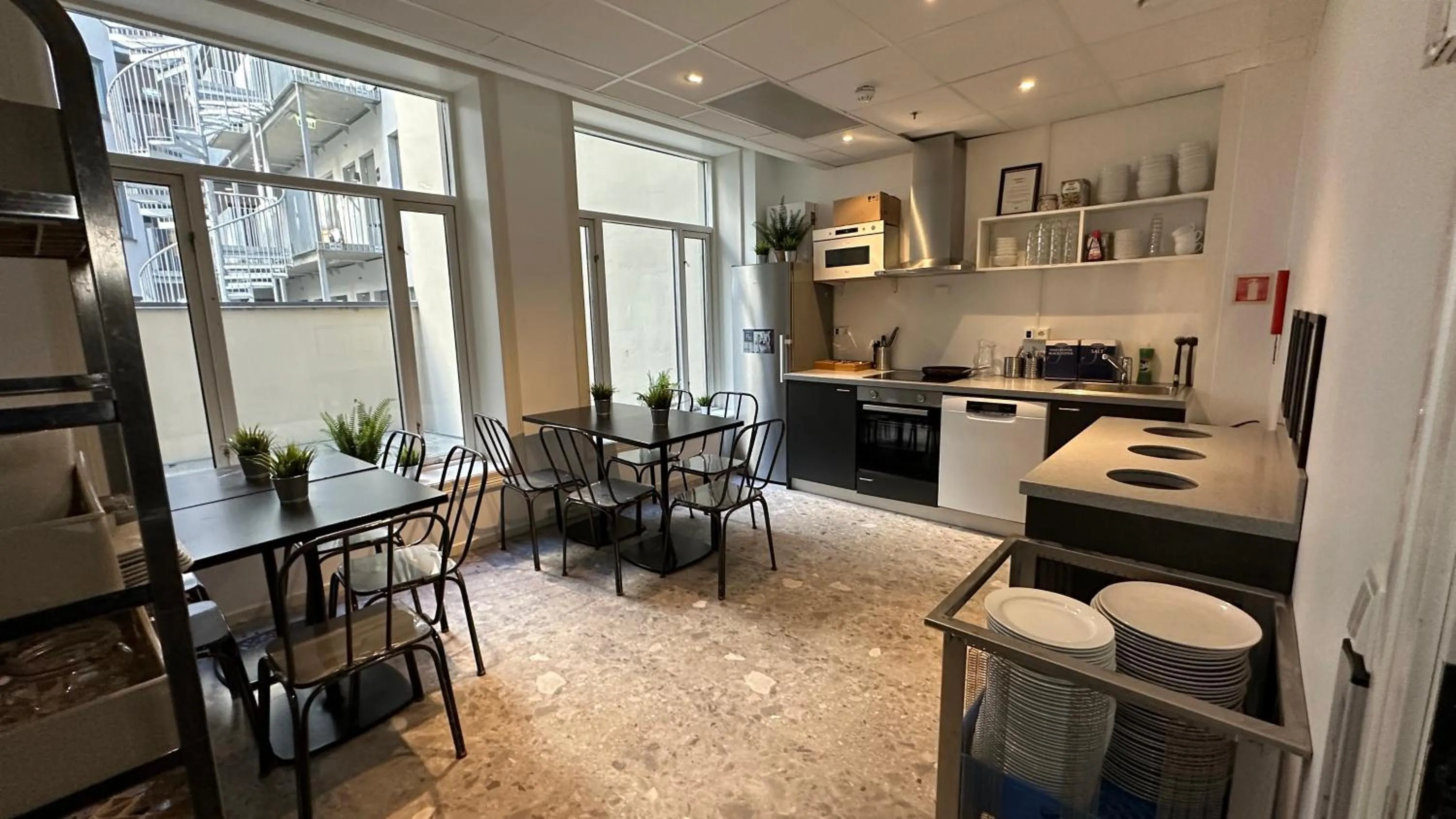 Kitchen or kitchenette in K7 Hotel Oslo