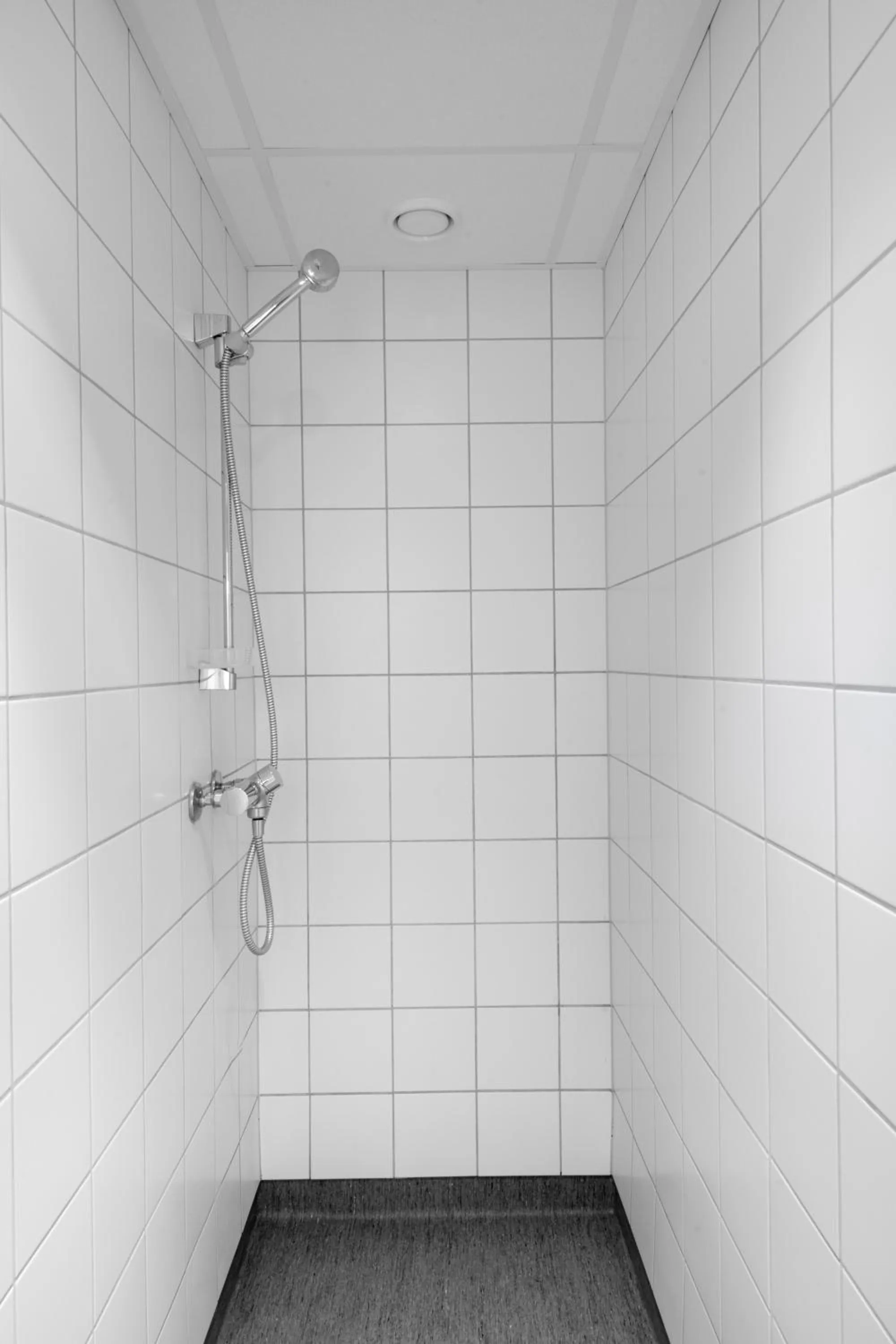 Shower in K7 Hotel Oslo