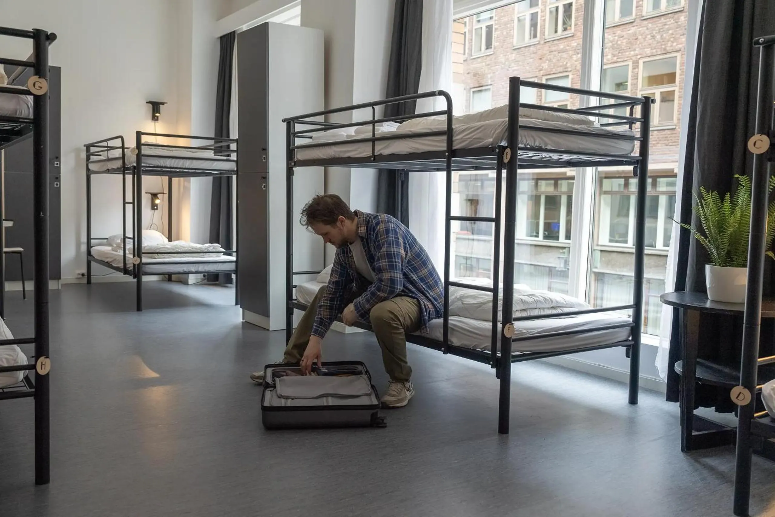 City view, Bed in Saga Hotel Oslo Central