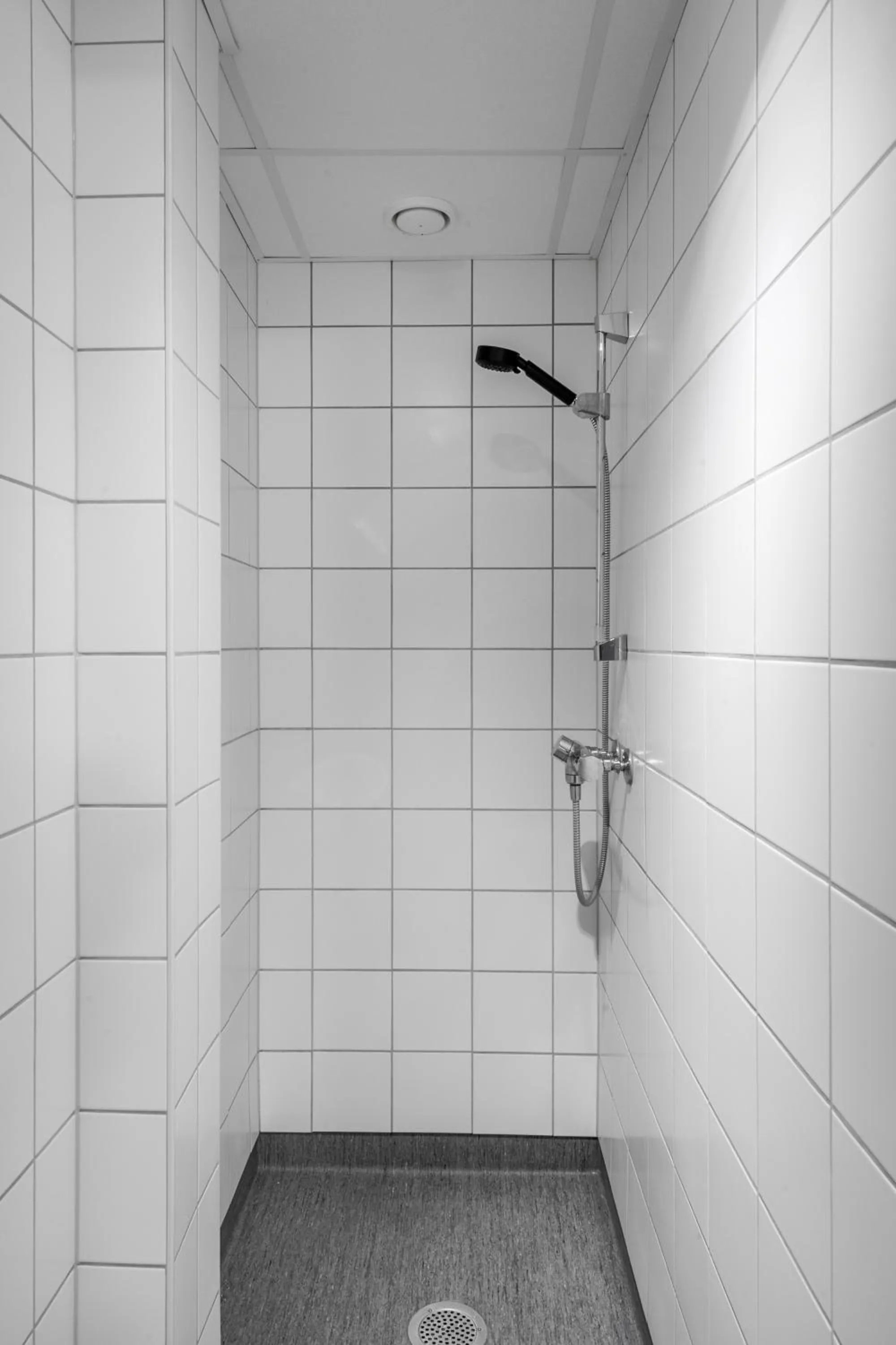 Shower in K7 Hotel Oslo