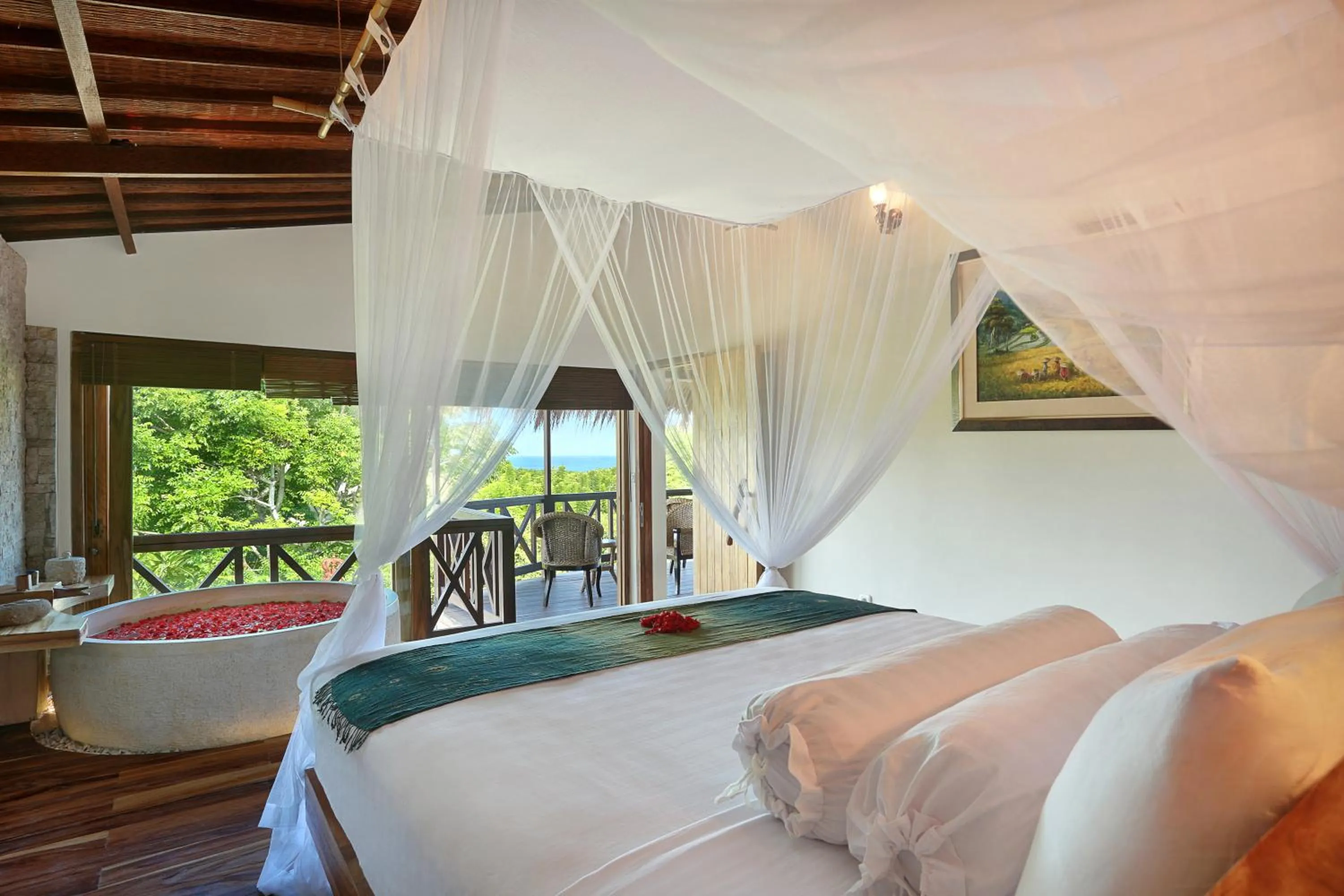 Day, Bed in Breezy Point Villas