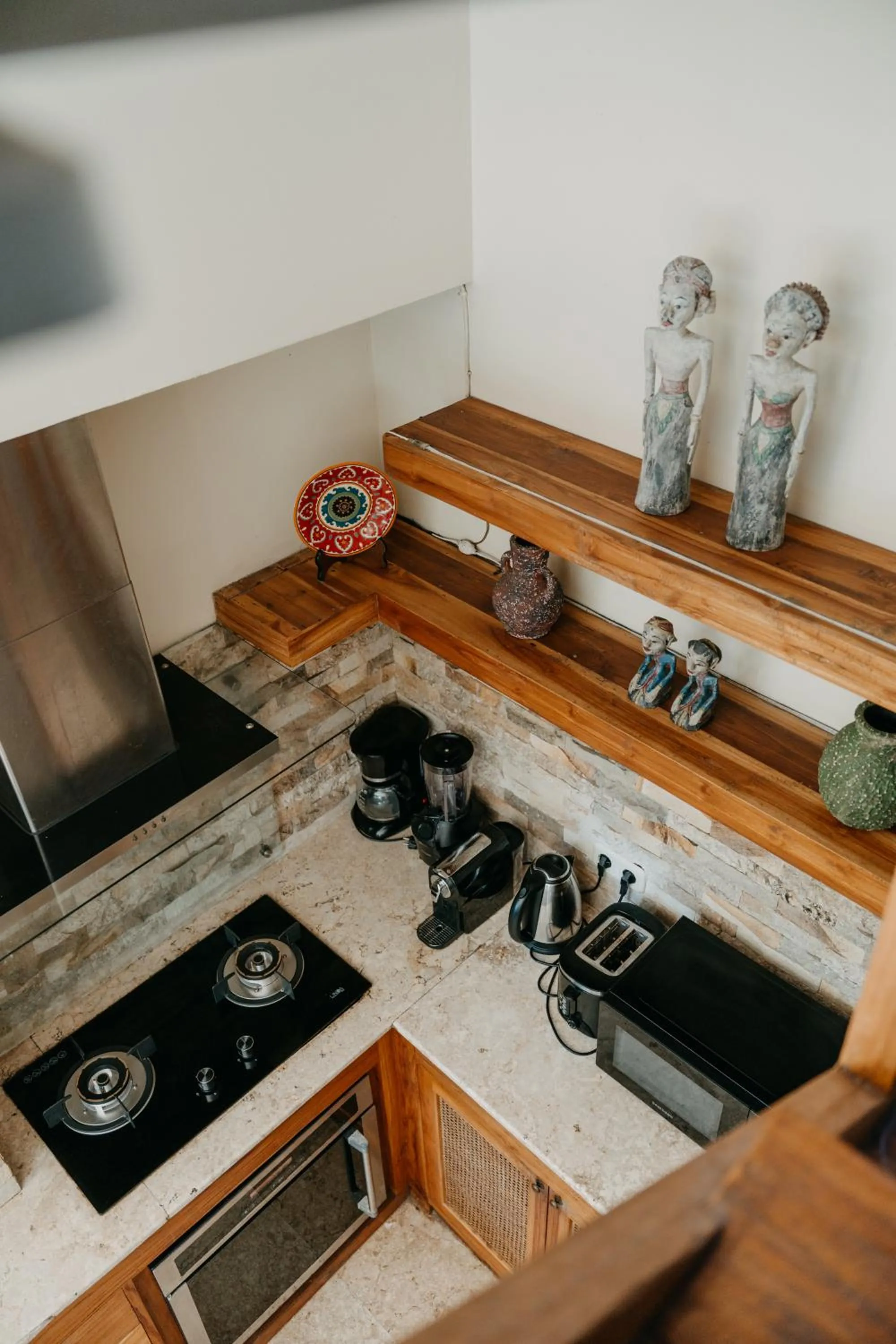 Kitchen or kitchenette in Breezy Point Villas