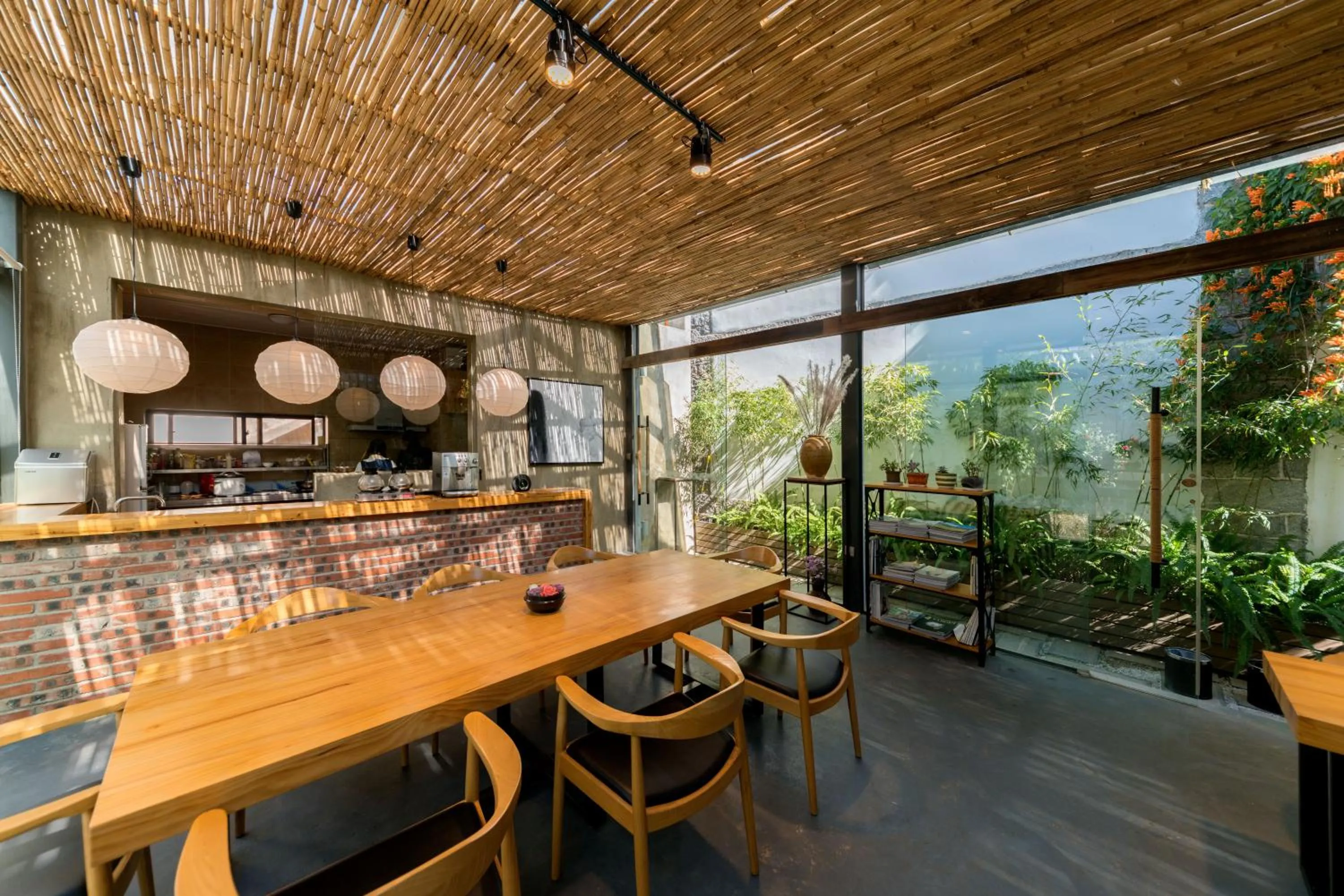 Restaurant/places to eat in Dali Old Courtyard Boutique Inn