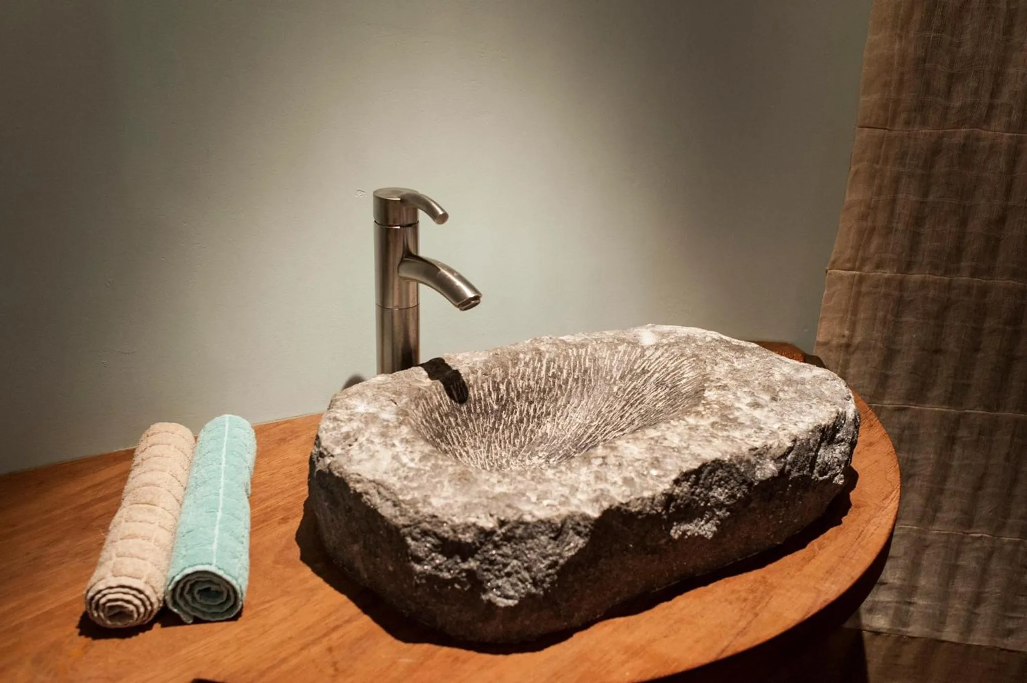 Decorative detail in Le Temps d'une Pause