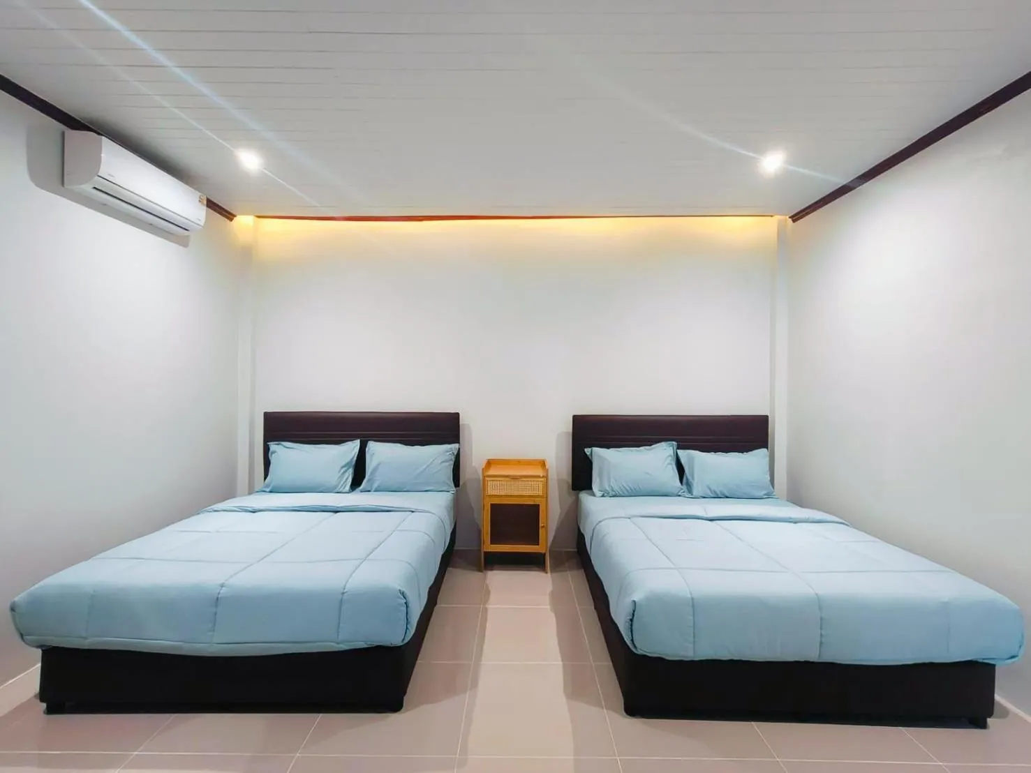 Bed in Phangan Lodge