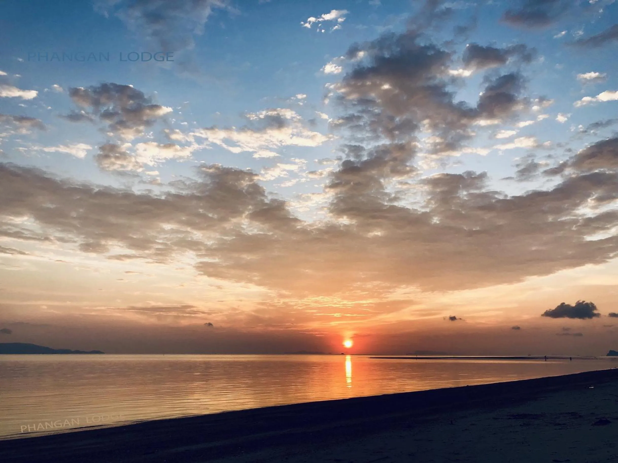 Beach in Phangan Lodge