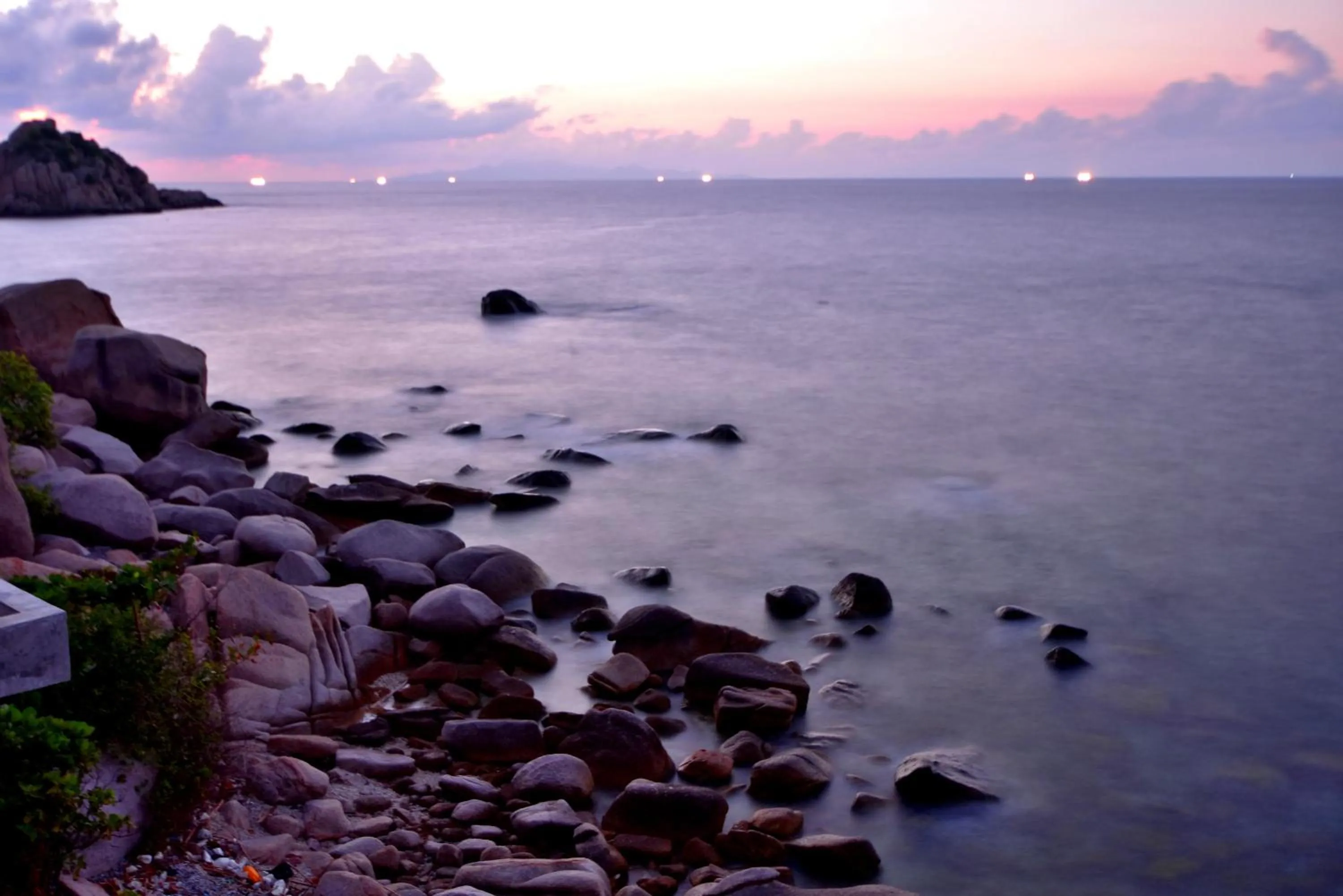 Beach in Sai Daeng Resort