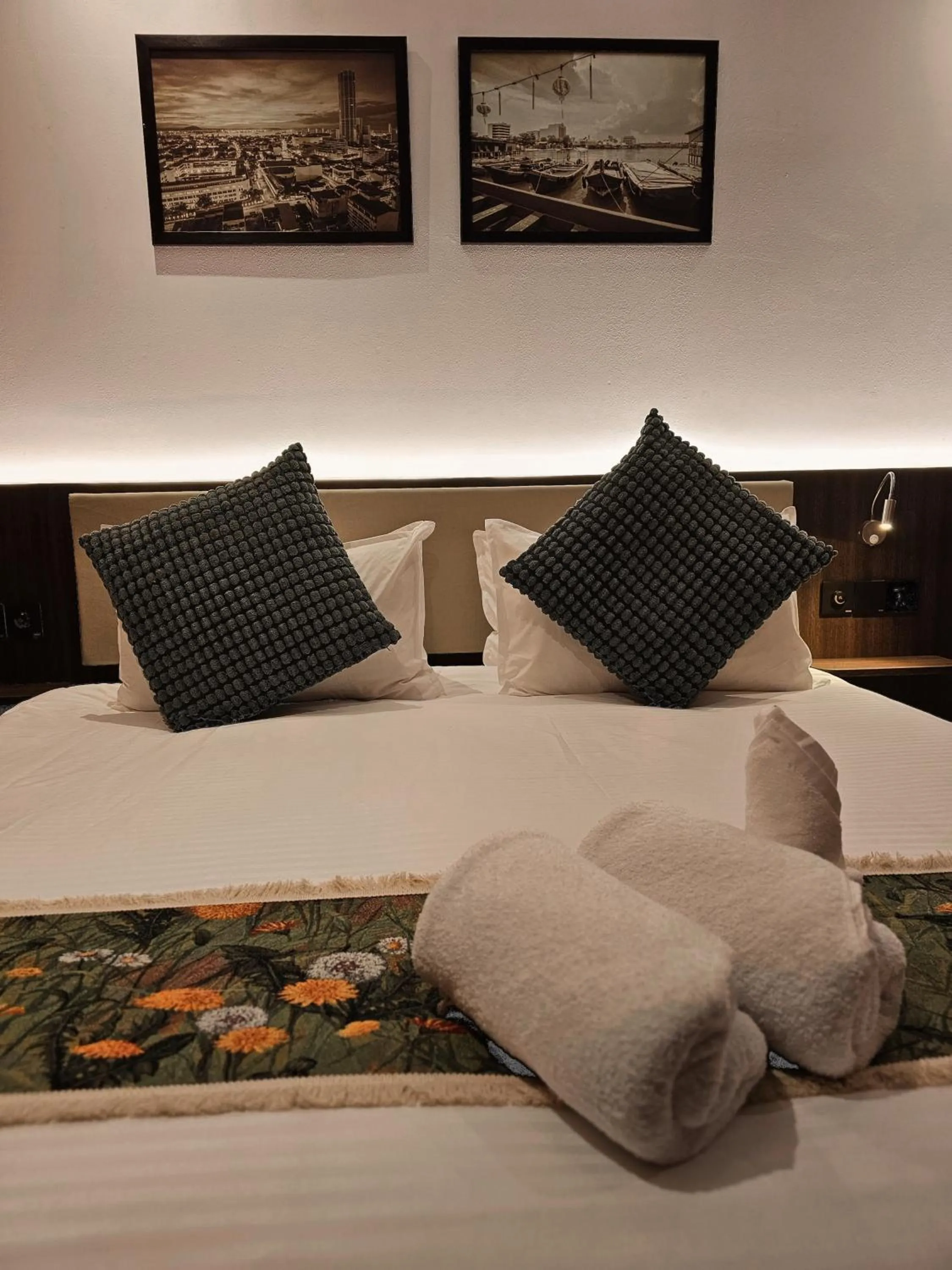 Bed in RARE Heritage House