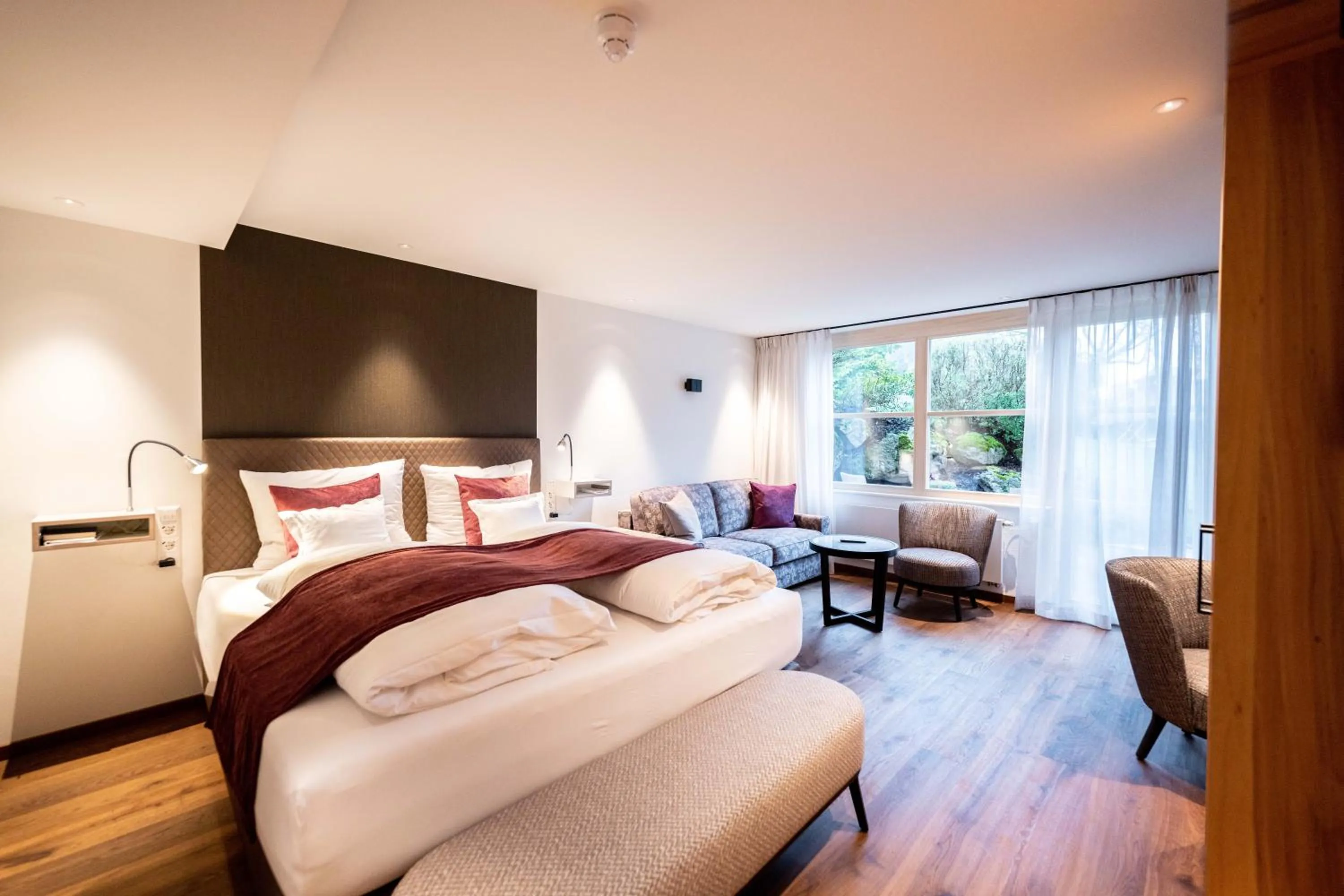 Photo of the whole room, Bed in Hotel Zum Ochsen