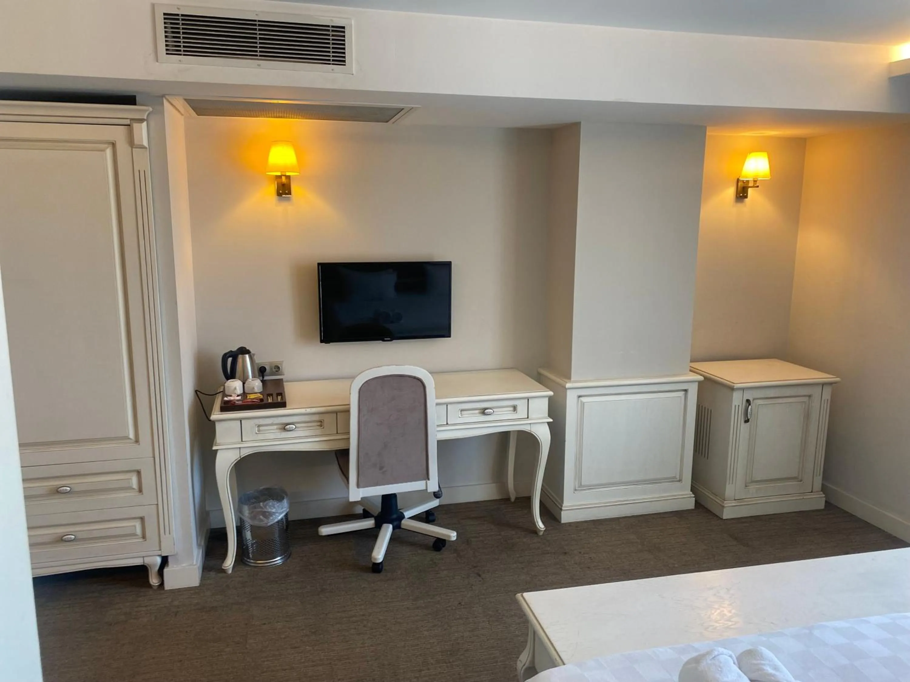 Bed in Hanzade Park Hotel