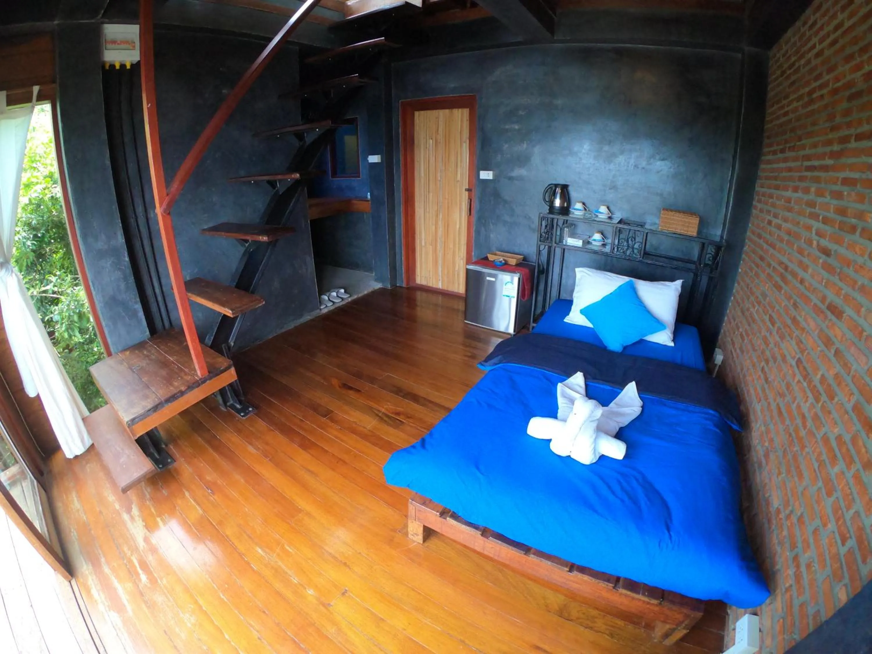 Living room, Bed in Blue Heaven Resort Koh Tao