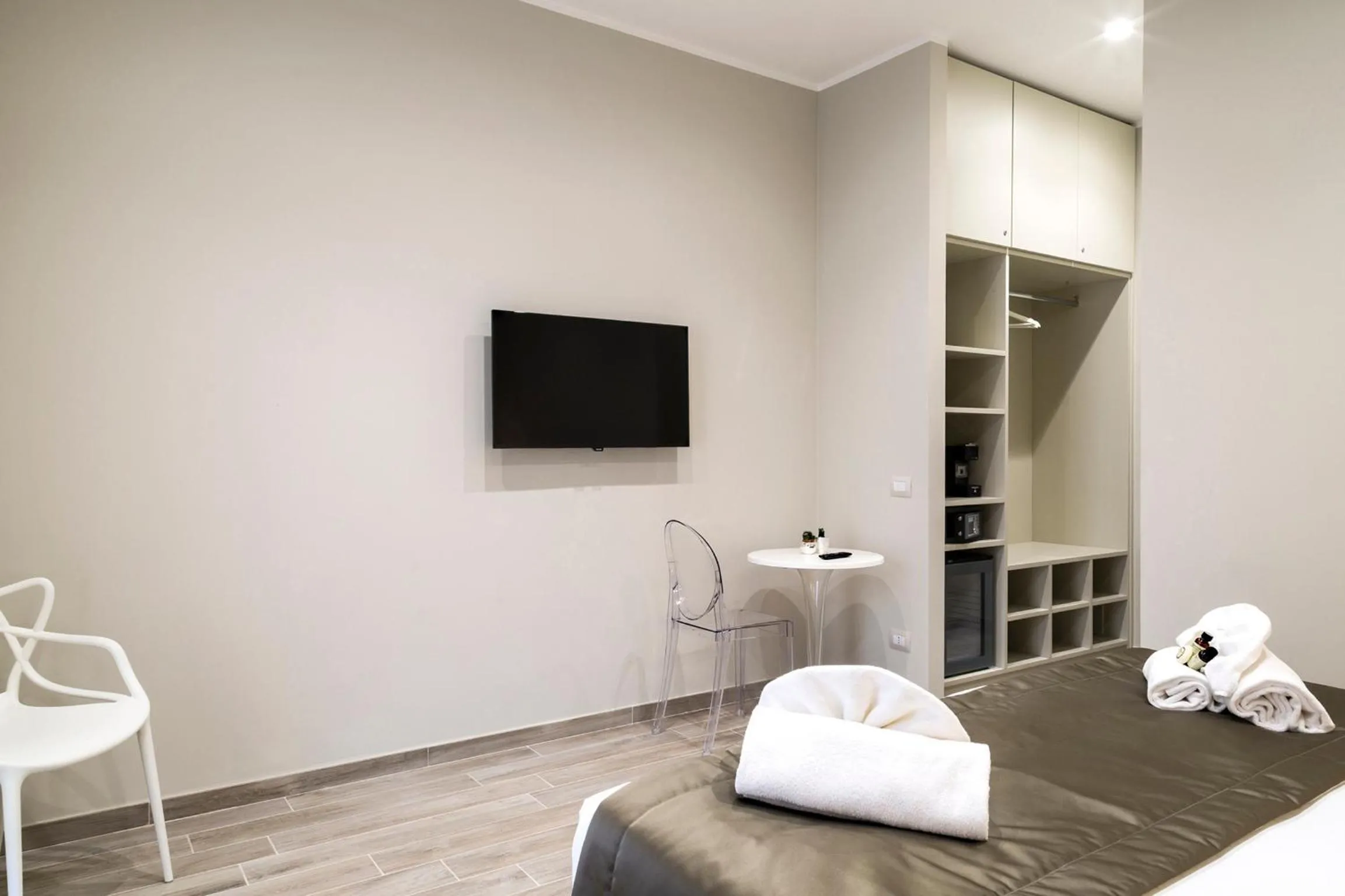 Photo of the whole room in Borghetto Guest House